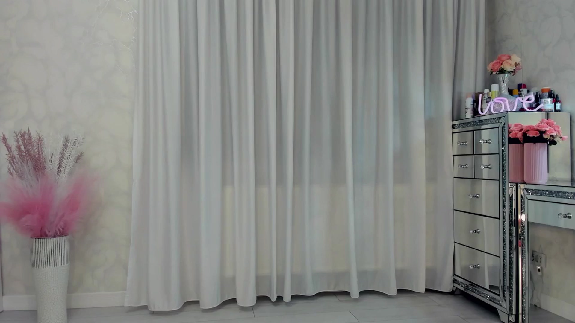 Gallery image thumbnail from MissButterfly's myfreecams stream on, 01/31/2026, 04:24 image 18 of 20