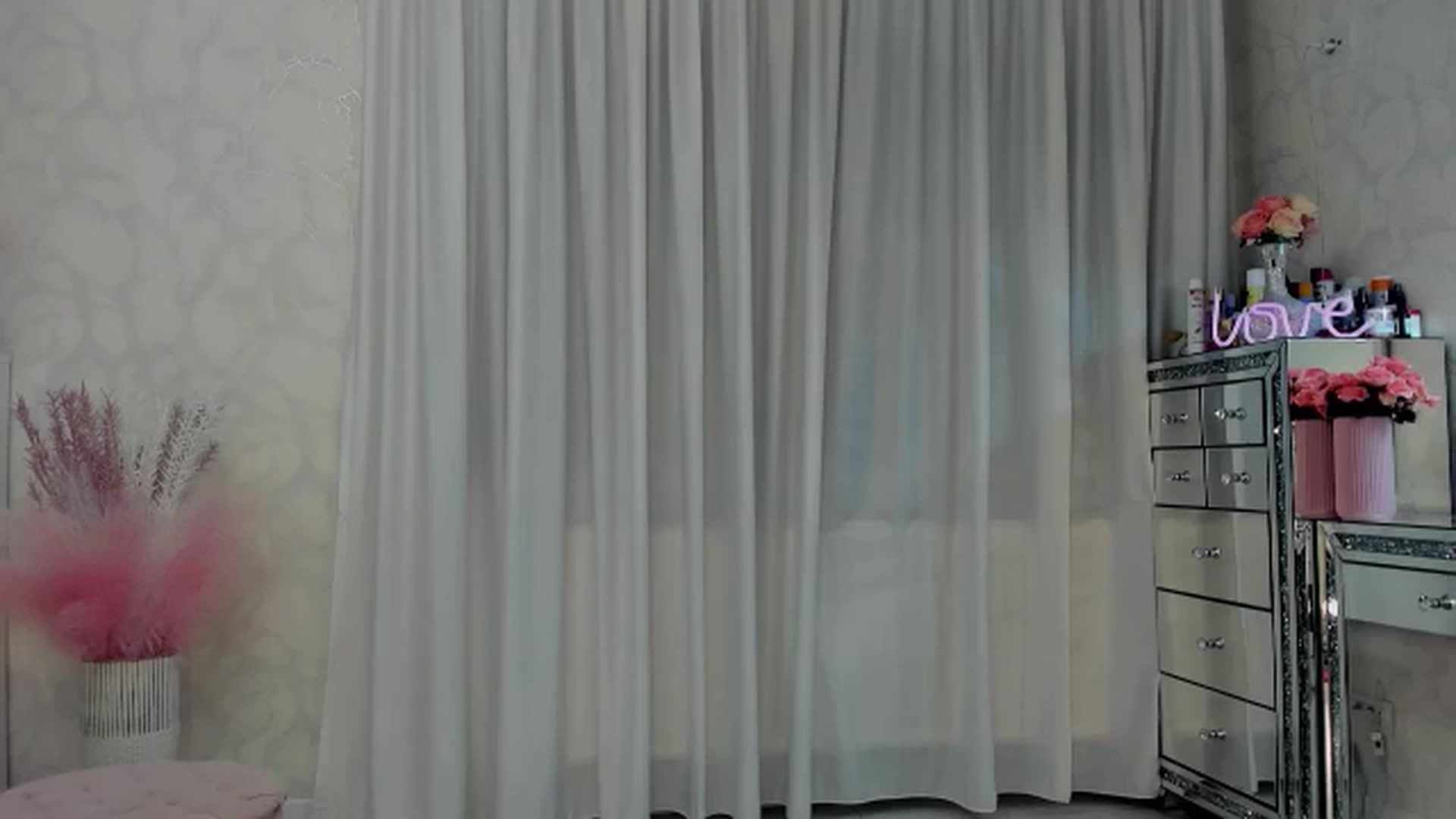 Gallery image thumbnail from MissButterfly's myfreecams stream on, 02/05/2026, 04:22 image 15 of 20