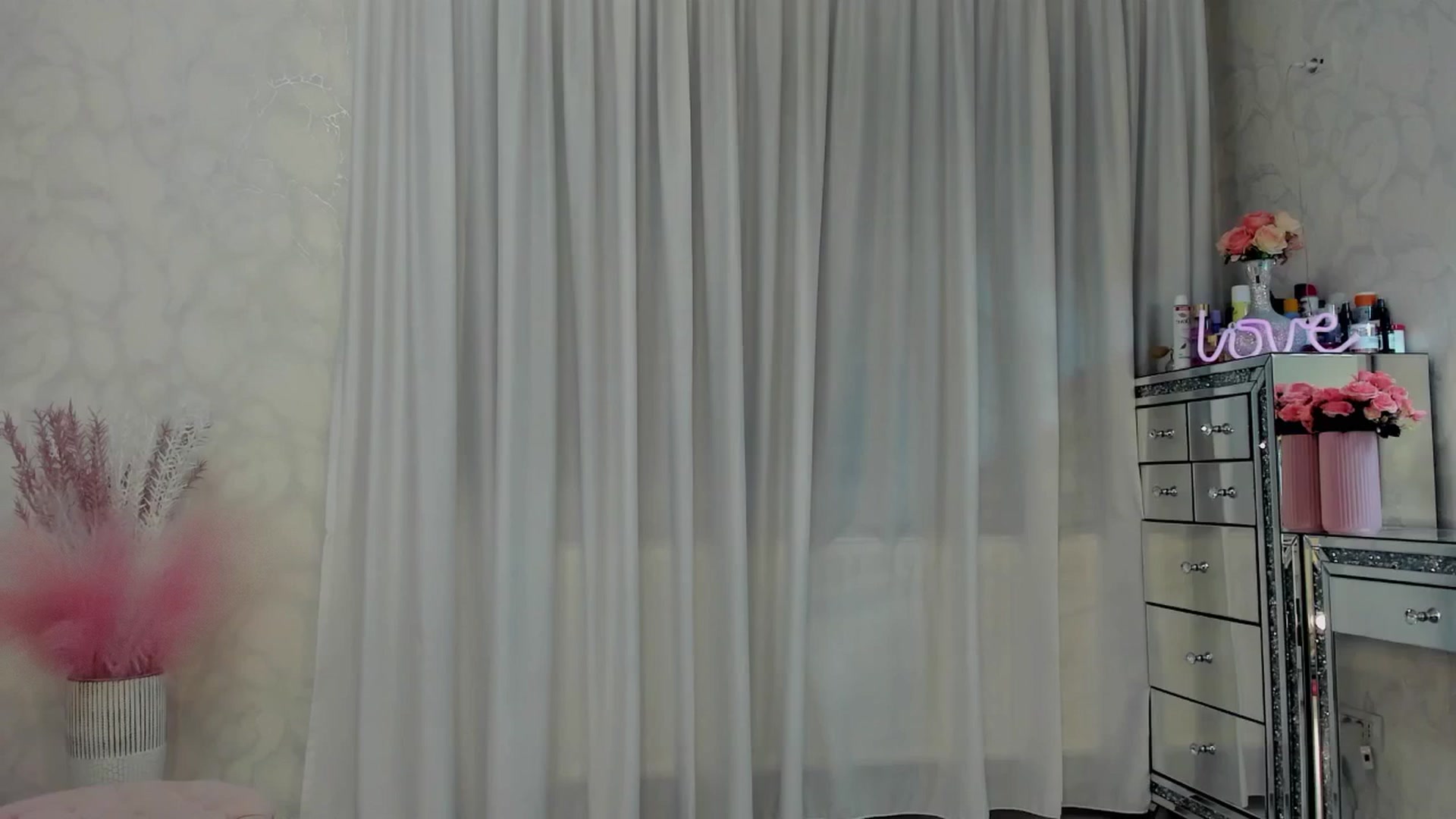 Gallery image thumbnail from MissButterfly's myfreecams stream on, 02/05/2026, 07:11 image 1 of 20
