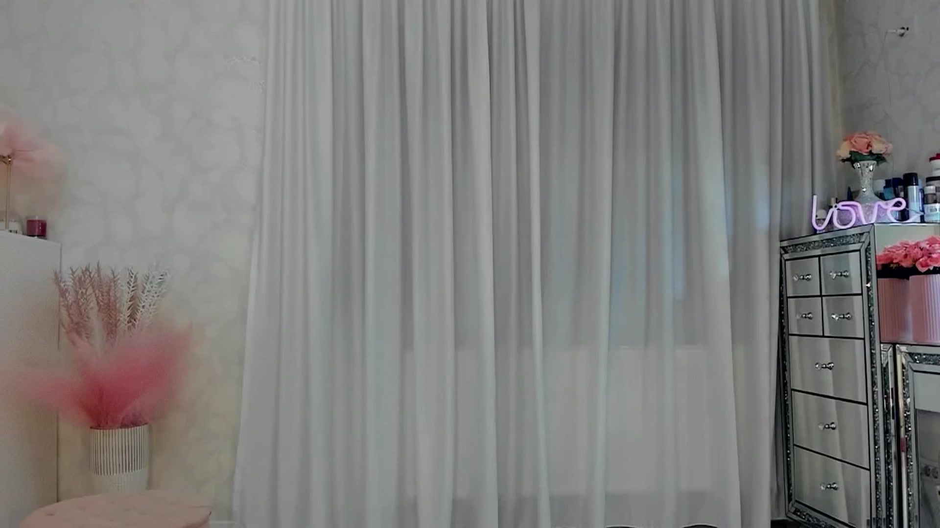 Gallery image thumbnail from MissButterfly's myfreecams stream on, 03/12/2026, 06:06 image 10 of 20