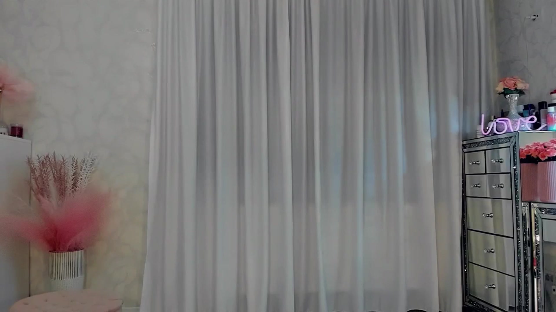 Gallery image thumbnail from MissButterfly's myfreecams stream on, 03/13/2026, 04:43 image 20 of 20