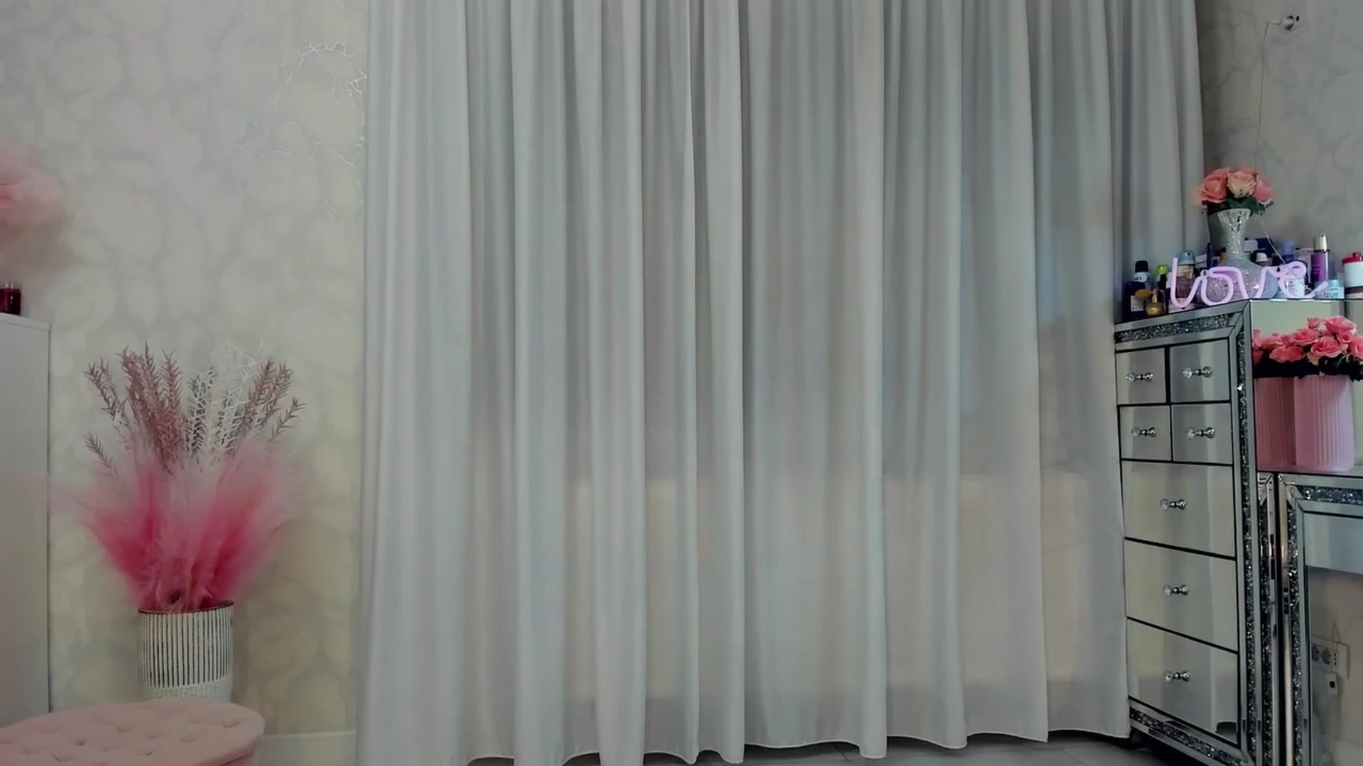 Gallery image thumbnail from MissButterfly's myfreecams stream on, 05/01/2026, 02:55 image 20 of 20