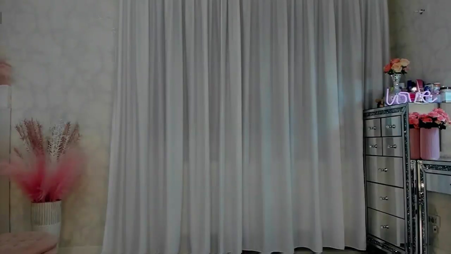 Gallery image thumbnail from MissButterfly's myfreecams stream on, 07/09/2026, 02:26 image 18 of 20