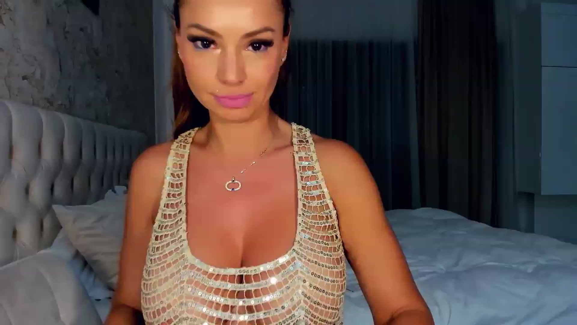 Gallery image thumbnail from MissButterfly's myfreecams stream on, 08/13/2026, 23:38 image 5 of 20