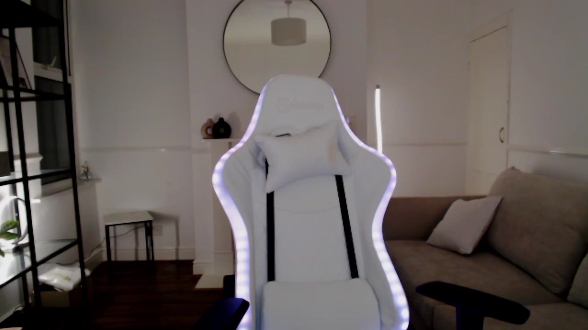 Gallery image thumbnail from MissCandece's myfreecams stream on, 07/04/2023, 22:40 image 15 of 20