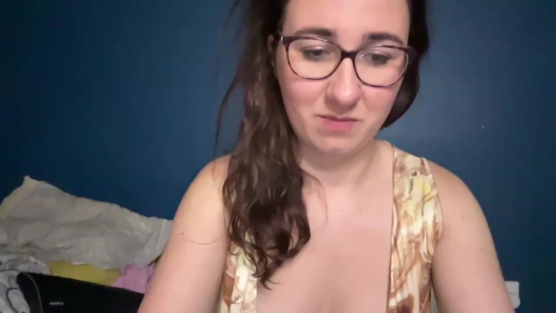 Gallery image thumbnail from MissChar95's myfreecams stream on, 11/16/2022, 21:10 image 9 of 20