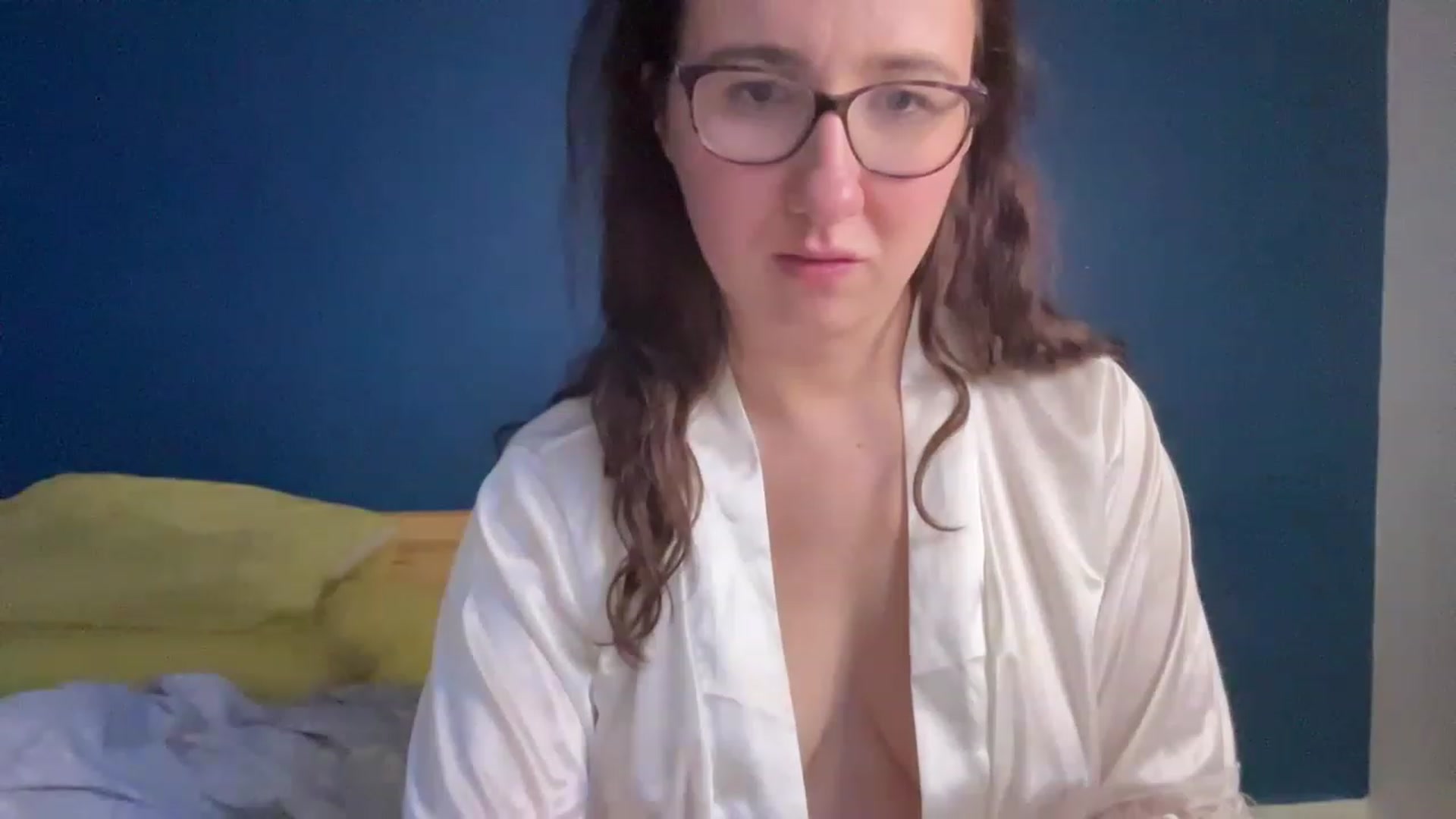 Gallery image thumbnail from MissChar95's myfreecams stream on, 11/22/2022, 23:31 image 12 of 20
