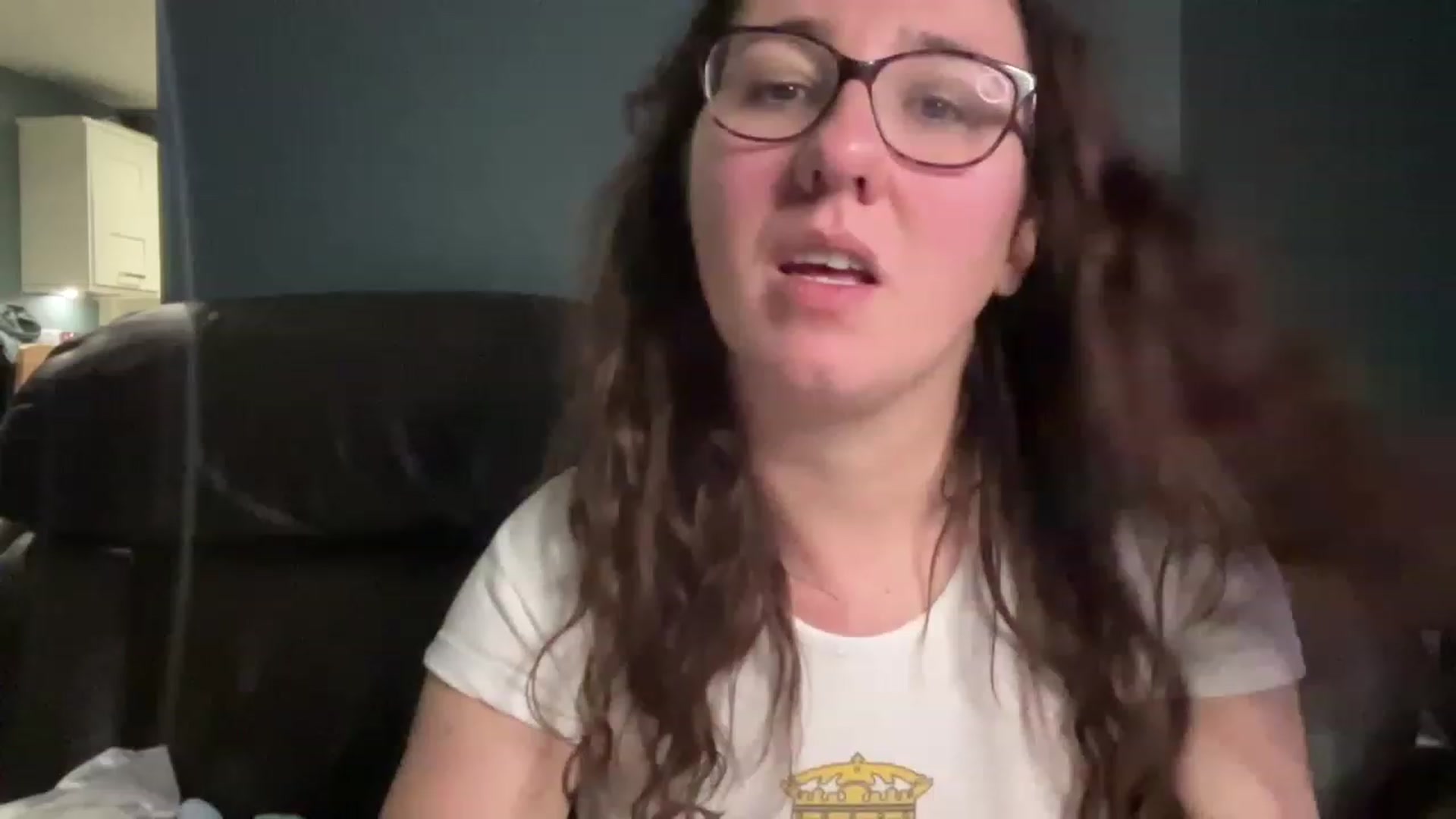 Gallery image thumbnail from MissChar95's myfreecams stream on, 11/24/2022, 24:41 image 5 of 20