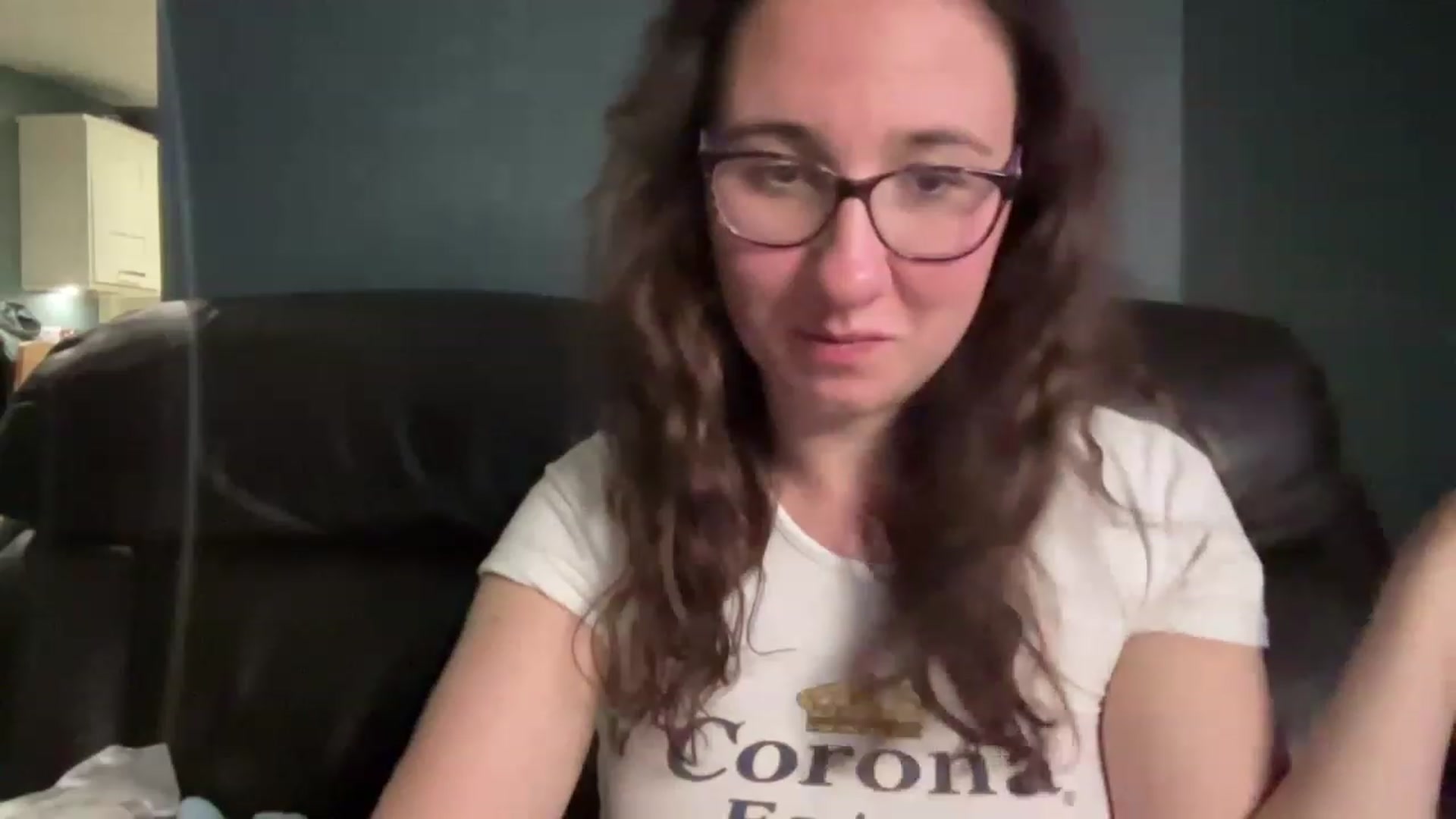 Gallery image thumbnail from MissChar95's myfreecams stream on, 11/24/2022, 24:41 image 15 of 20