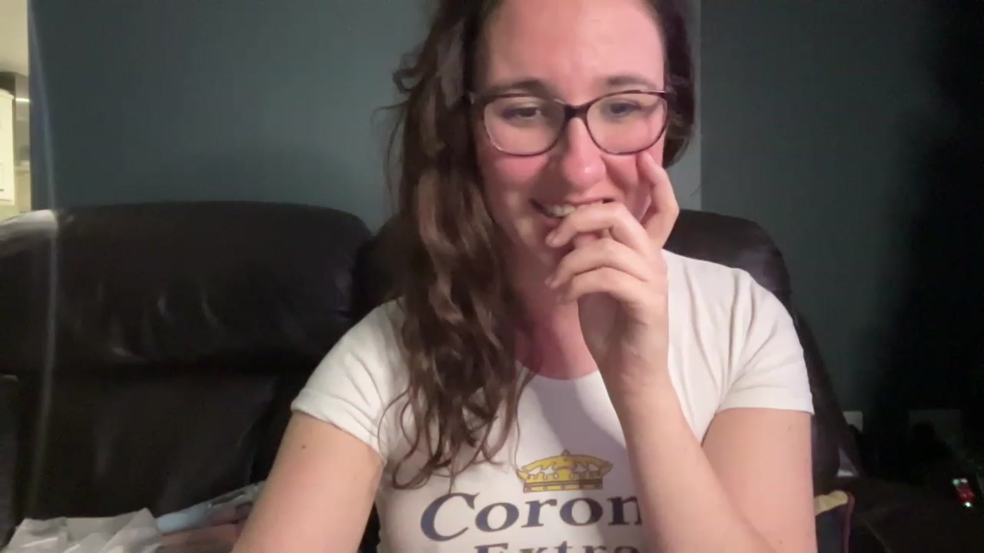 Gallery image thumbnail from MissChar95's myfreecams stream on, 11/24/2022, 24:43 image 4 of 20