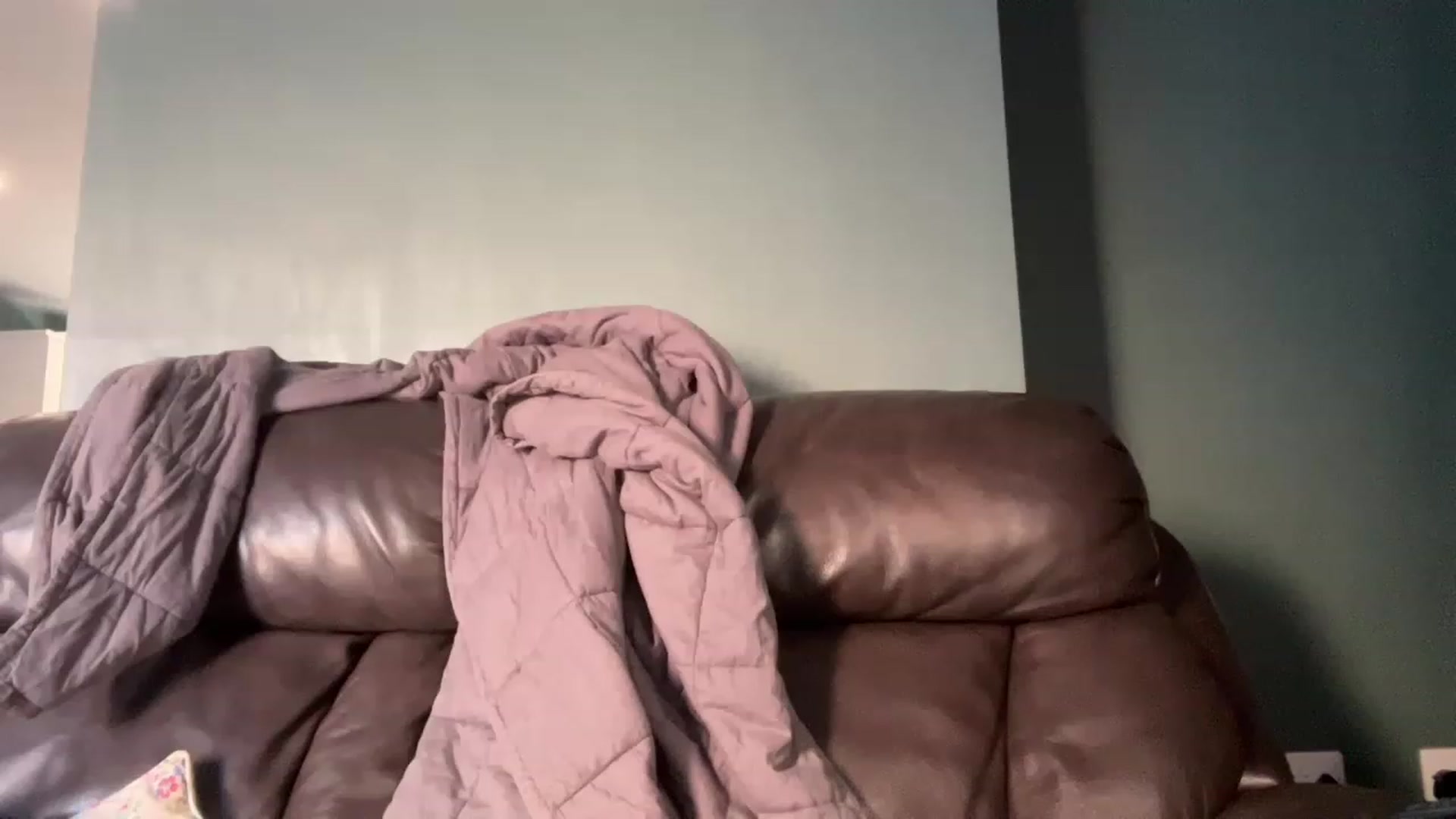 Gallery image thumbnail from MissChar95's myfreecams stream on, 12/08/2022, 12:38 image 6 of 20