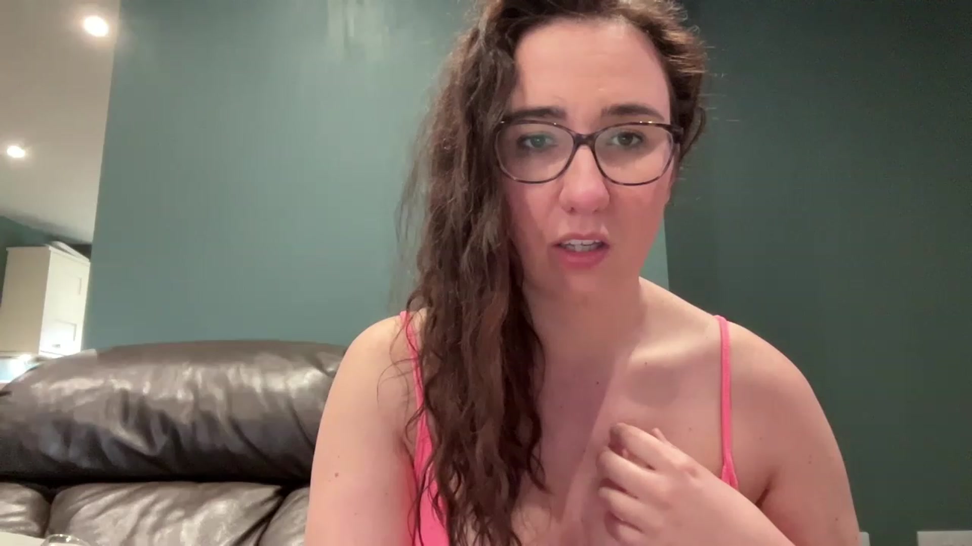 Gallery image thumbnail from MissChar95's myfreecams stream on, 01/31/2023, 13:35 image 16 of 20