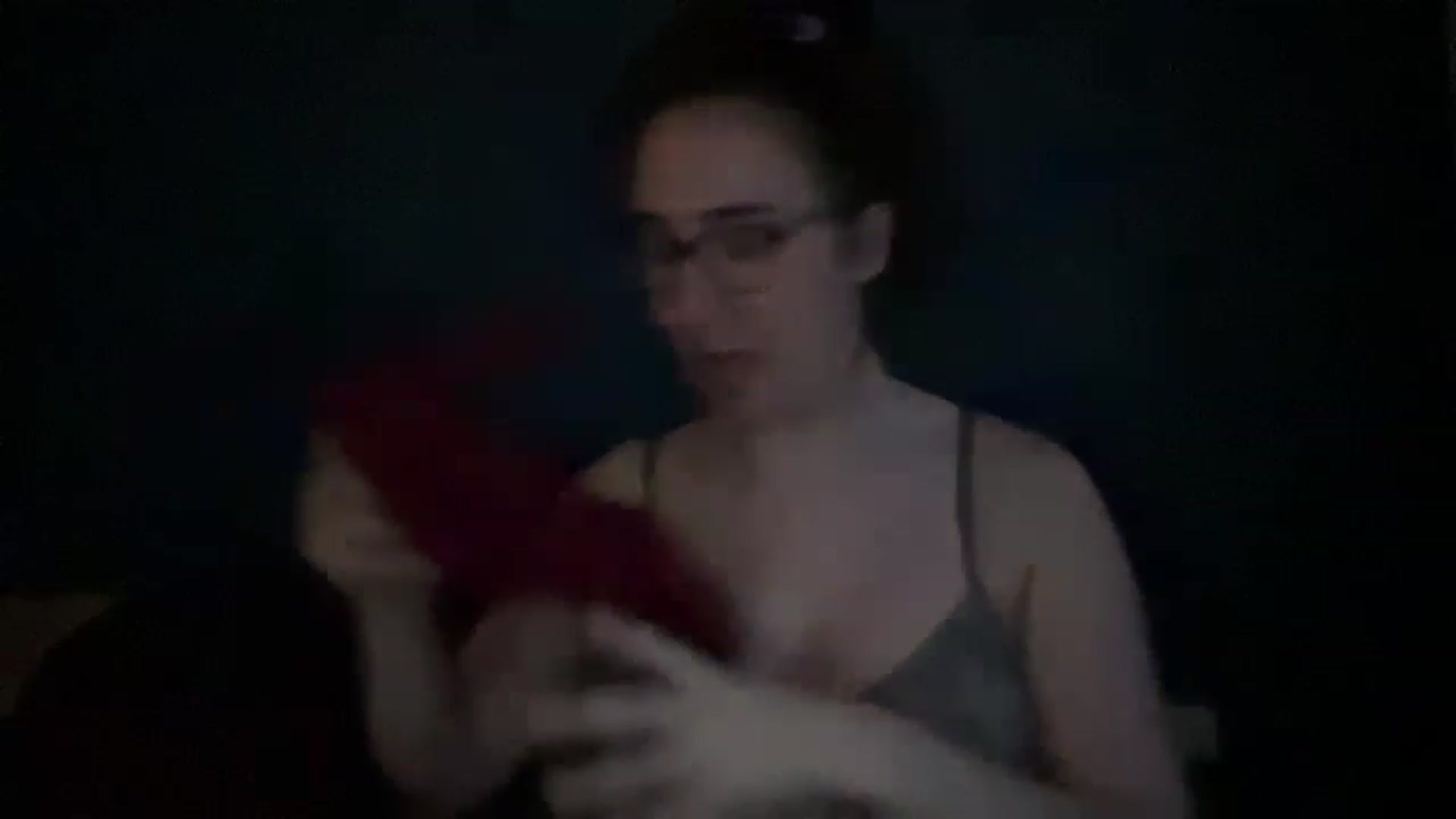 Gallery image thumbnail from MissChar95's myfreecams stream on, 02/09/2023, 17:35 image 16 of 20