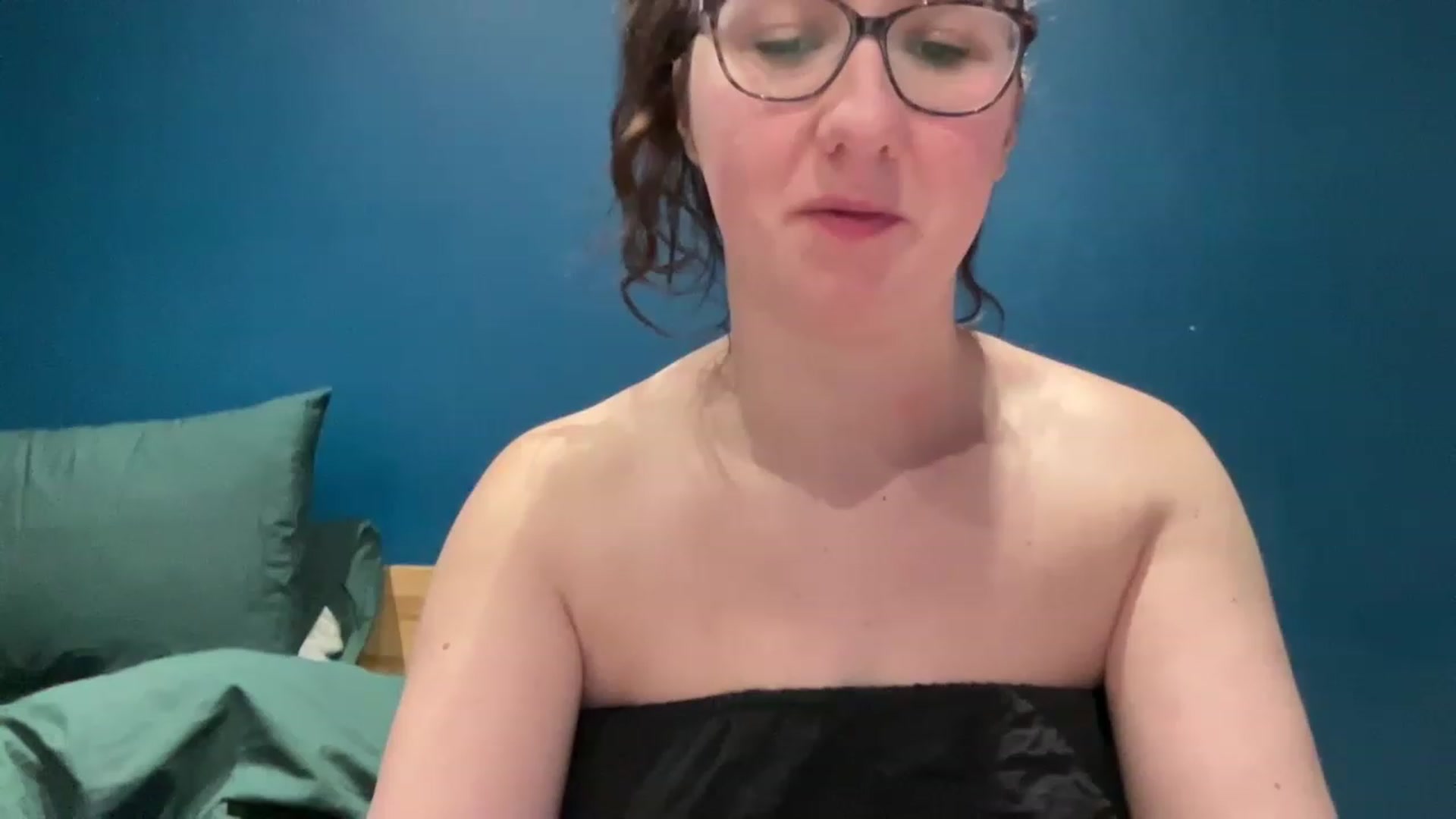 Gallery image thumbnail from MissChar95's myfreecams stream on, 02/26/2023, 17:56 image 13 of 20