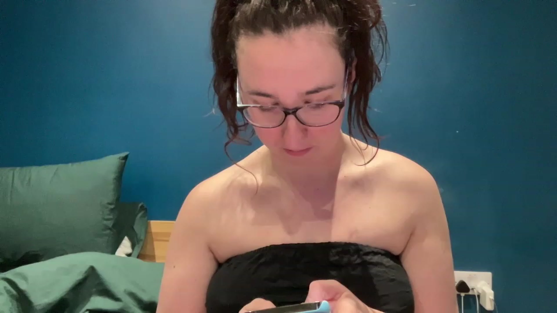 Gallery image thumbnail from MissChar95's myfreecams stream on, 02/26/2023, 17:56 image 11 of 20