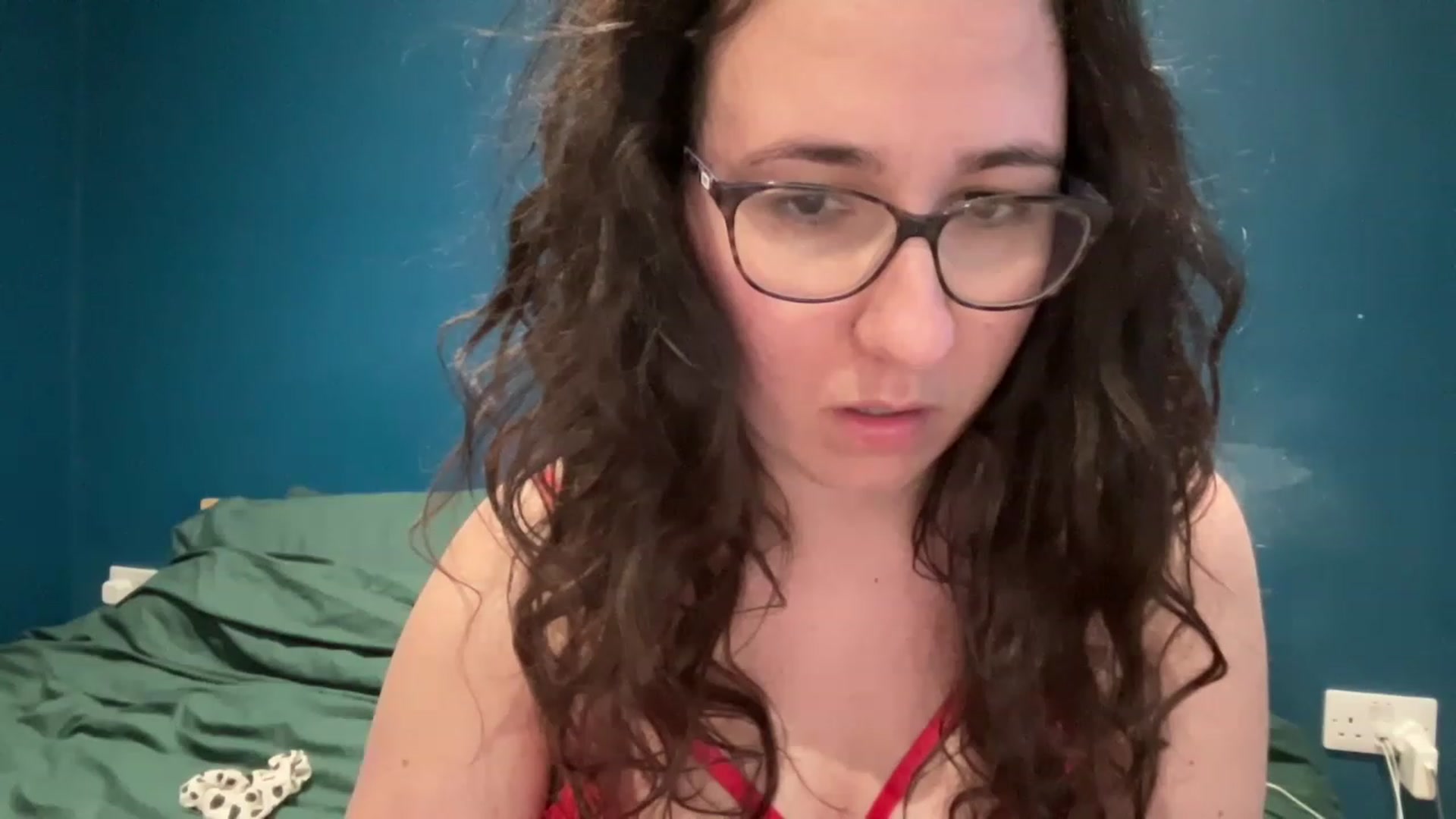 Gallery image thumbnail from MissChar95's myfreecams stream on, 03/12/2023, 18:03 image 14 of 20
