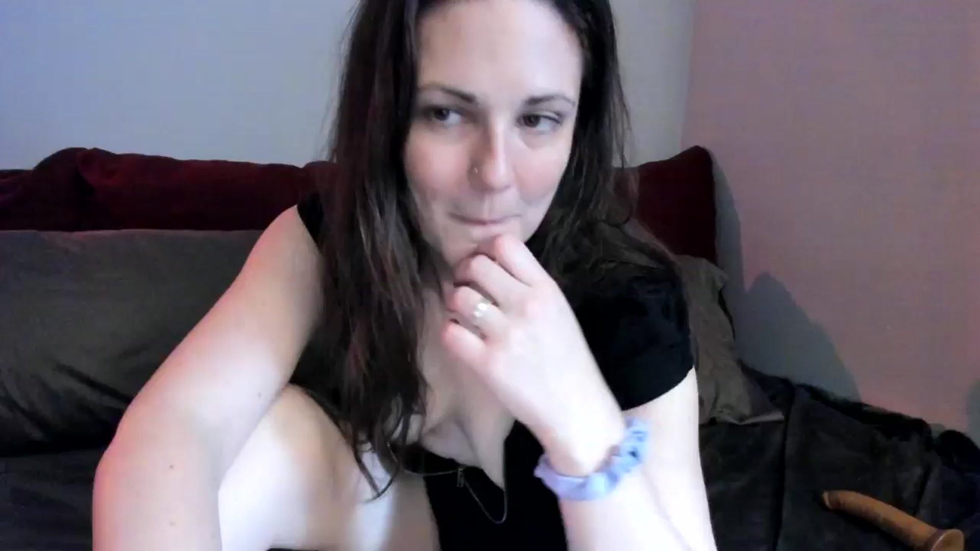 Gallery image thumbnail from MissCherryM's myfreecams stream on, 10/29/2024, 18:56 image 1 of 20