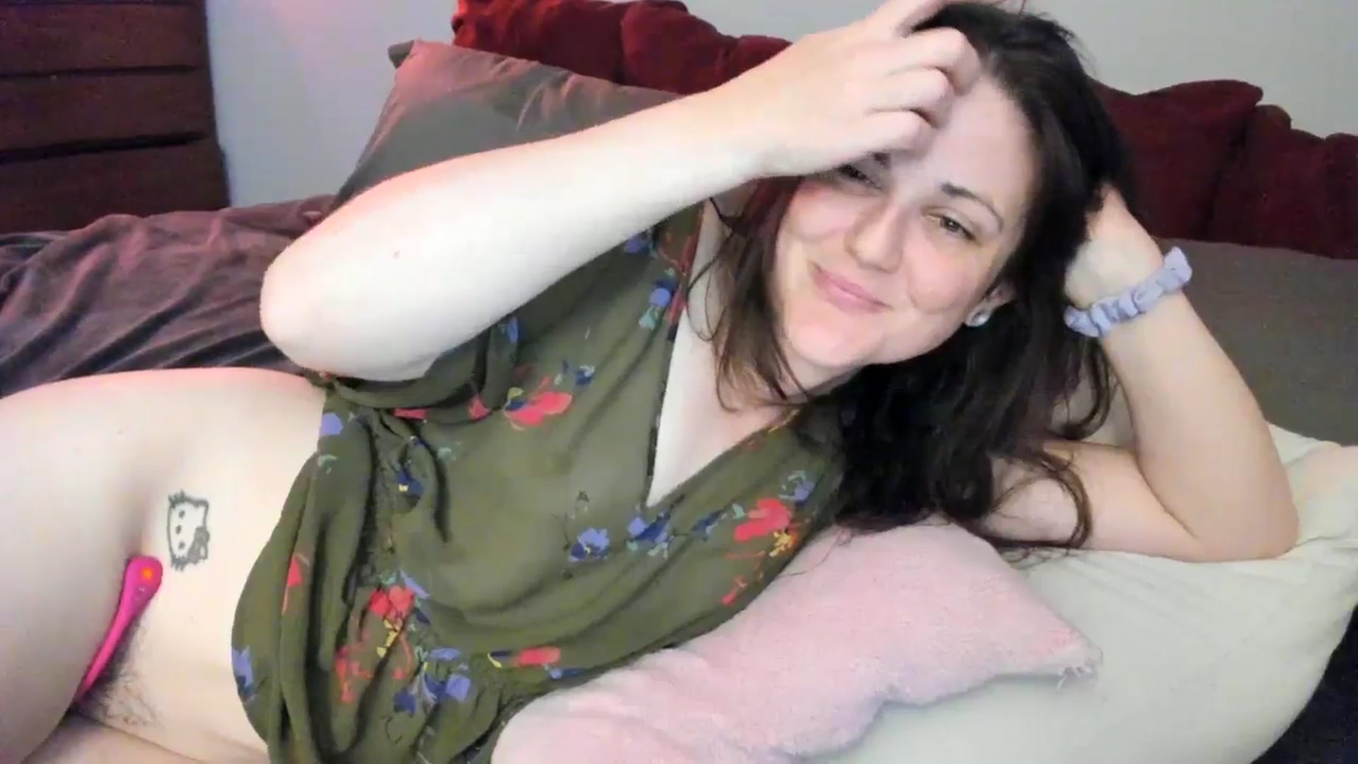 Gallery image thumbnail from MissCherryM's myfreecams stream on, 10/30/2024, 18:31 image 8 of 20