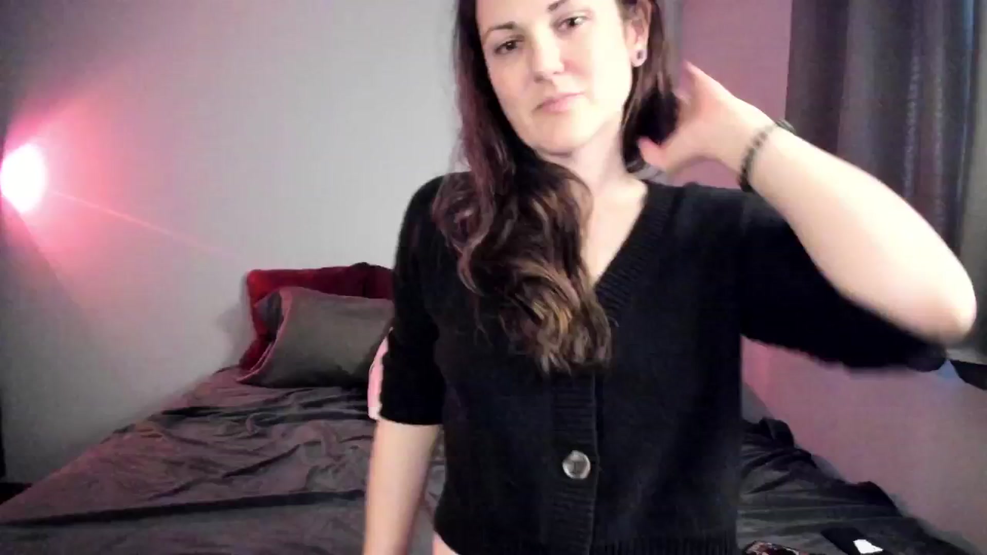 Gallery image thumbnail from MissCherryM's myfreecams stream on, 11/04/2024, 16:42 image 17 of 20