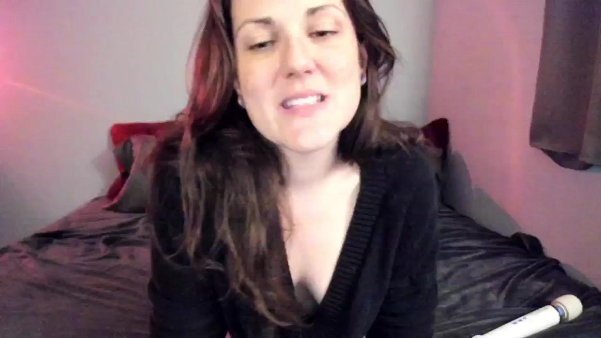 Gallery image thumbnail from MissCherryM's myfreecams stream on, 11/04/2024, 17:11 image 3 of 20