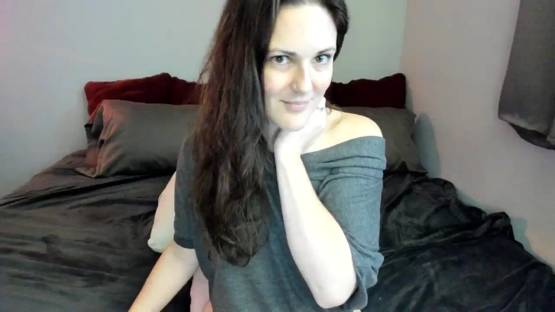 Gallery image thumbnail from MissCherryM's myfreecams stream on, 11/11/2024, 20:00 image 6 of 20