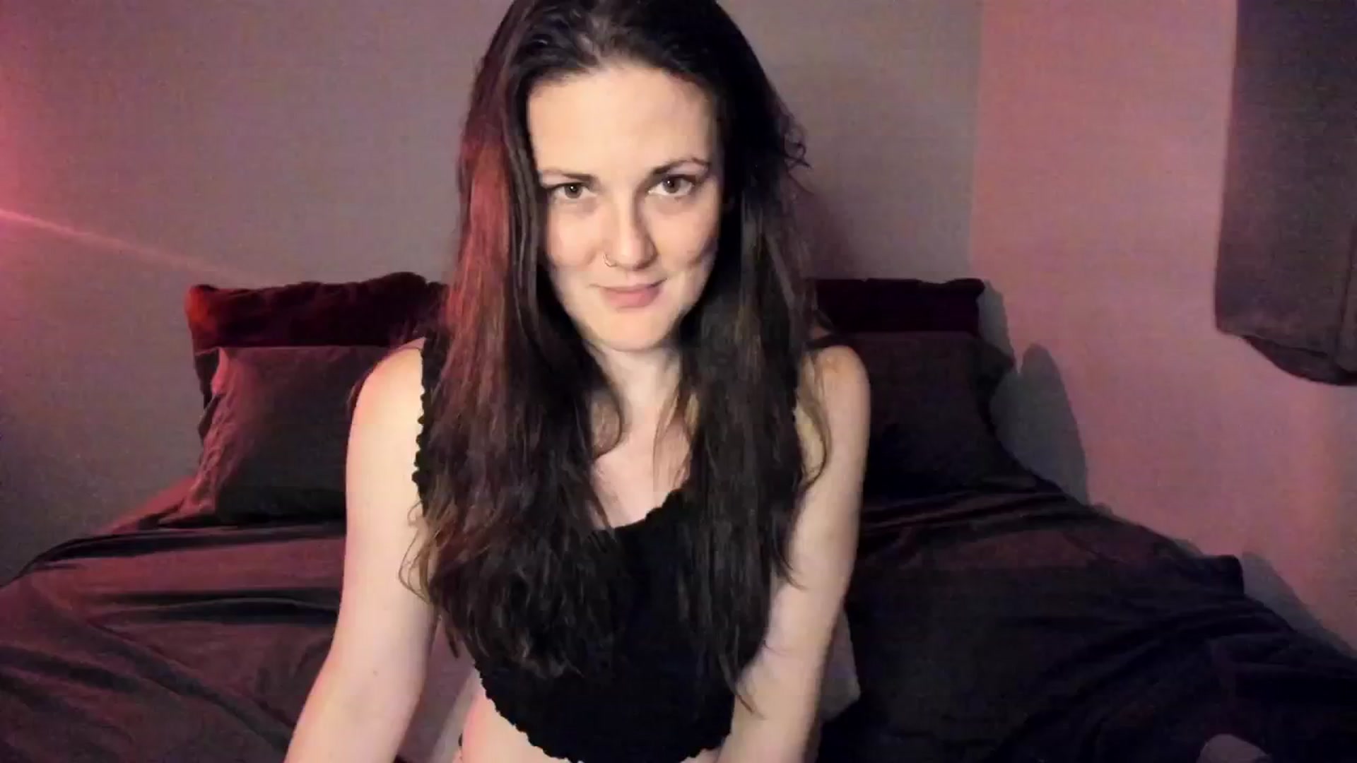 Gallery image thumbnail from MissCherryM's myfreecams stream on, 11/20/2024, 19:26 image 18 of 20