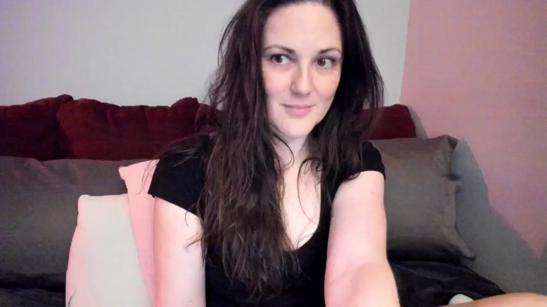 Gallery image thumbnail from MissCherryM's myfreecams stream on, 12/03/2024, 17:37 image 3 of 20