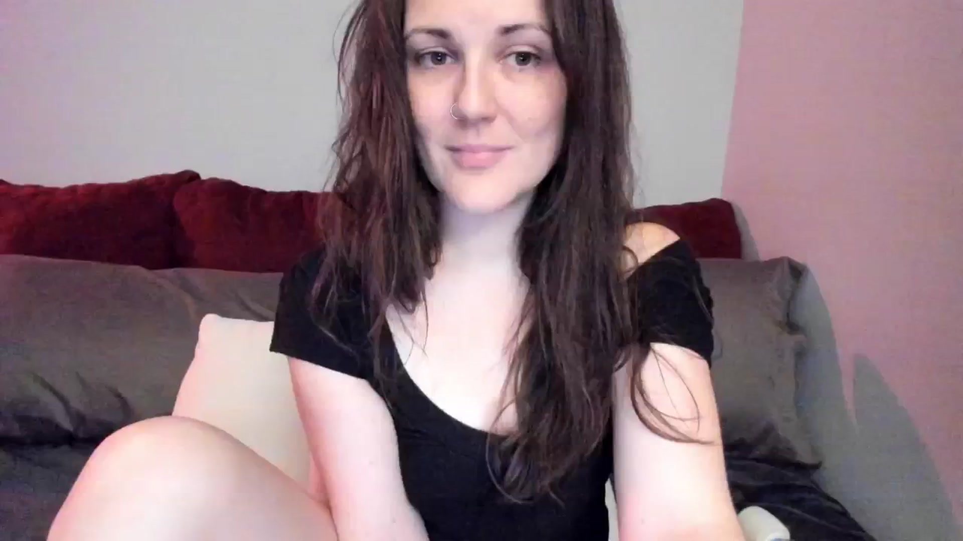 Gallery image thumbnail from MissCherryM's myfreecams stream on, 12/03/2024, 17:37 image 15 of 20