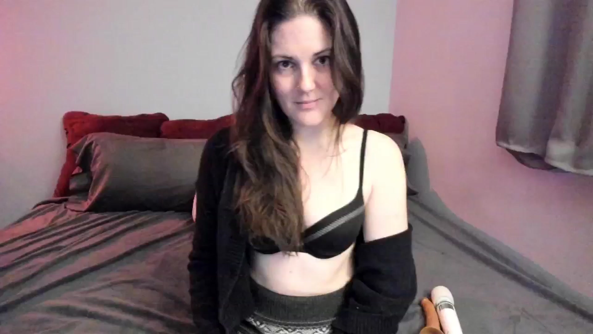 Gallery image thumbnail from MissCherryM's myfreecams stream on, 12/05/2024, 16:52 image 19 of 20