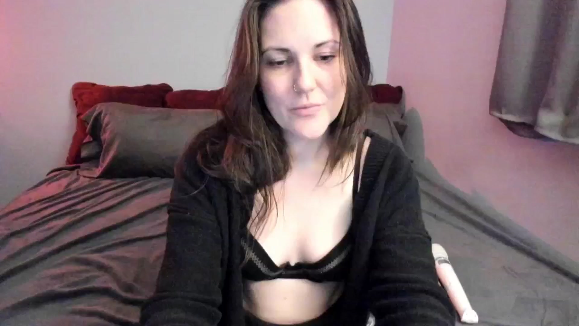 Gallery image thumbnail from MissCherryM's myfreecams stream on, 12/05/2024, 16:52 image 4 of 20