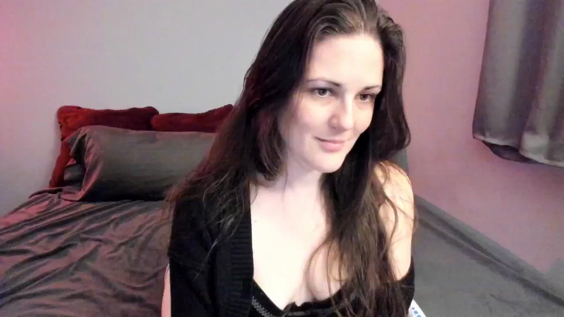 Gallery image thumbnail from MissCherryM's myfreecams stream on, 12/05/2024, 19:46 image 10 of 20