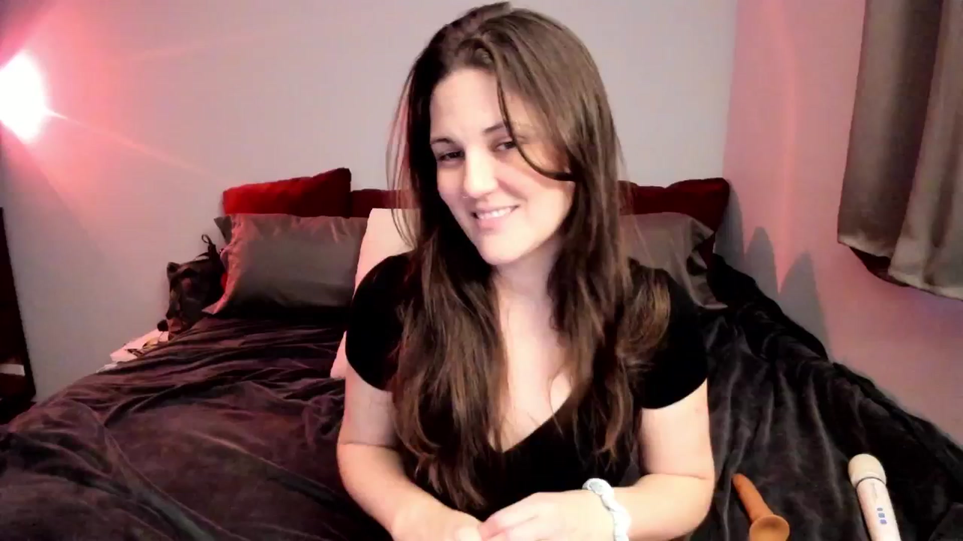 Gallery image thumbnail from MissCherryM's myfreecams stream on, 12/17/2024, 18:17 image 11 of 20
