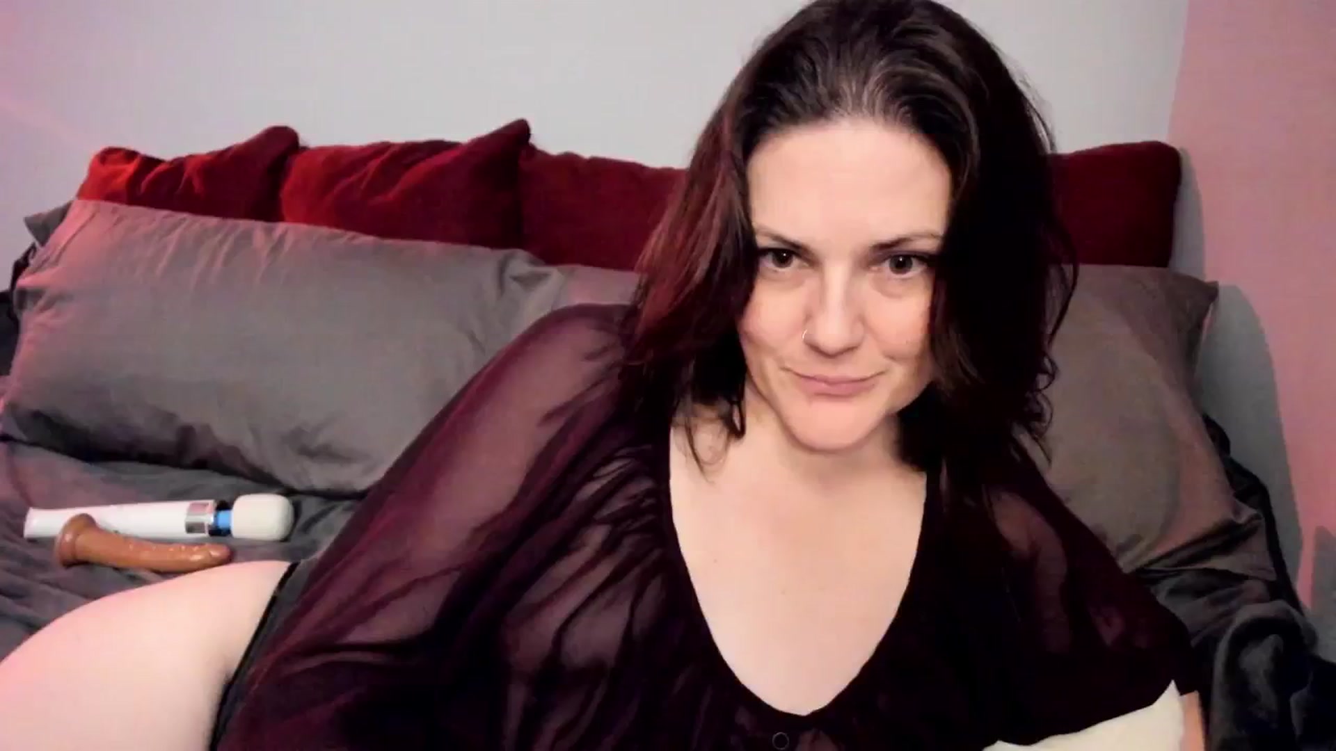 Gallery image thumbnail from MissCherryM's myfreecams stream on, 12/19/2024, 17:08 image 20 of 20