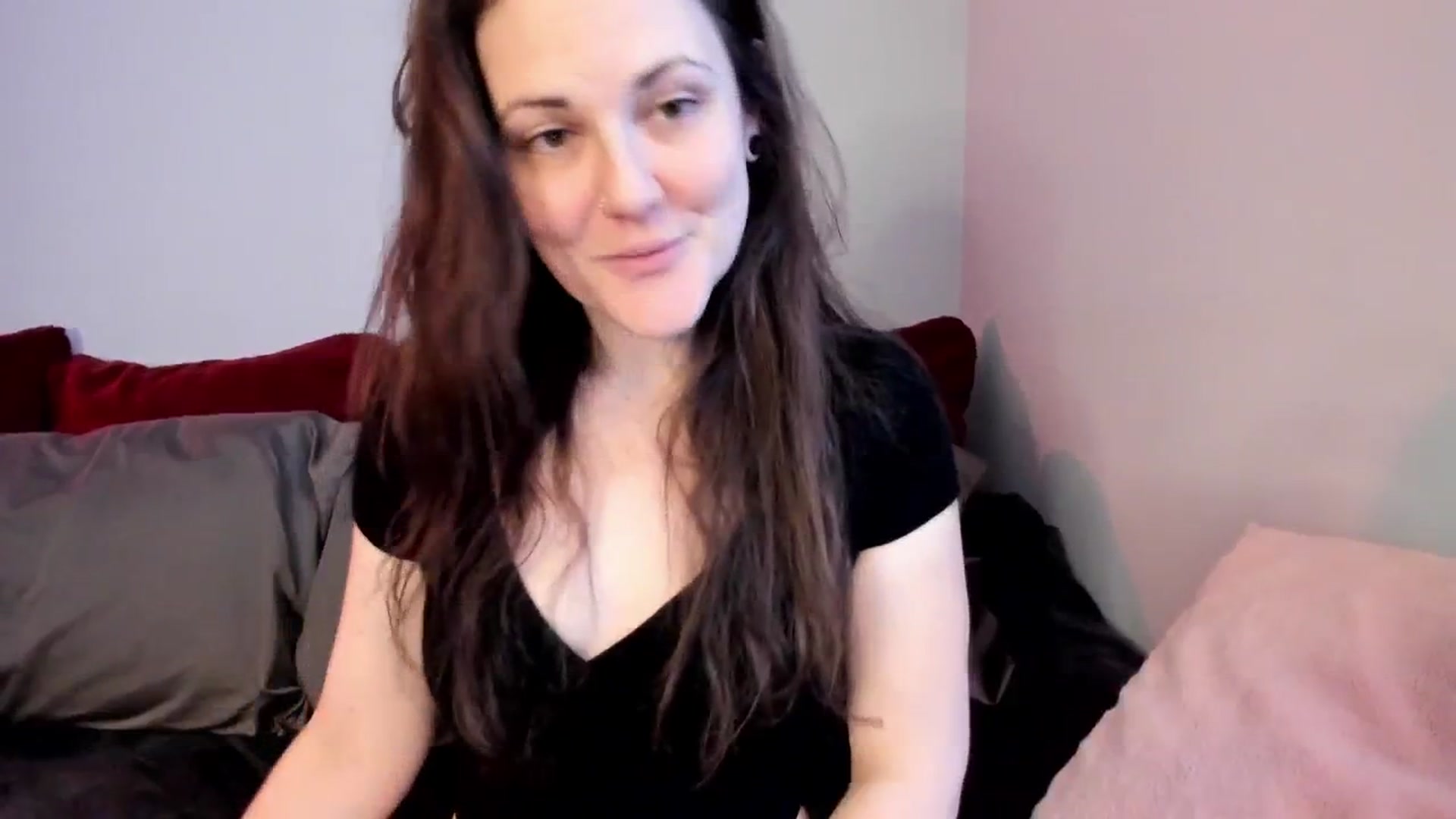Gallery image thumbnail from MissCherryM's myfreecams stream on, 01/13/2025, 17:35 image 3 of 20