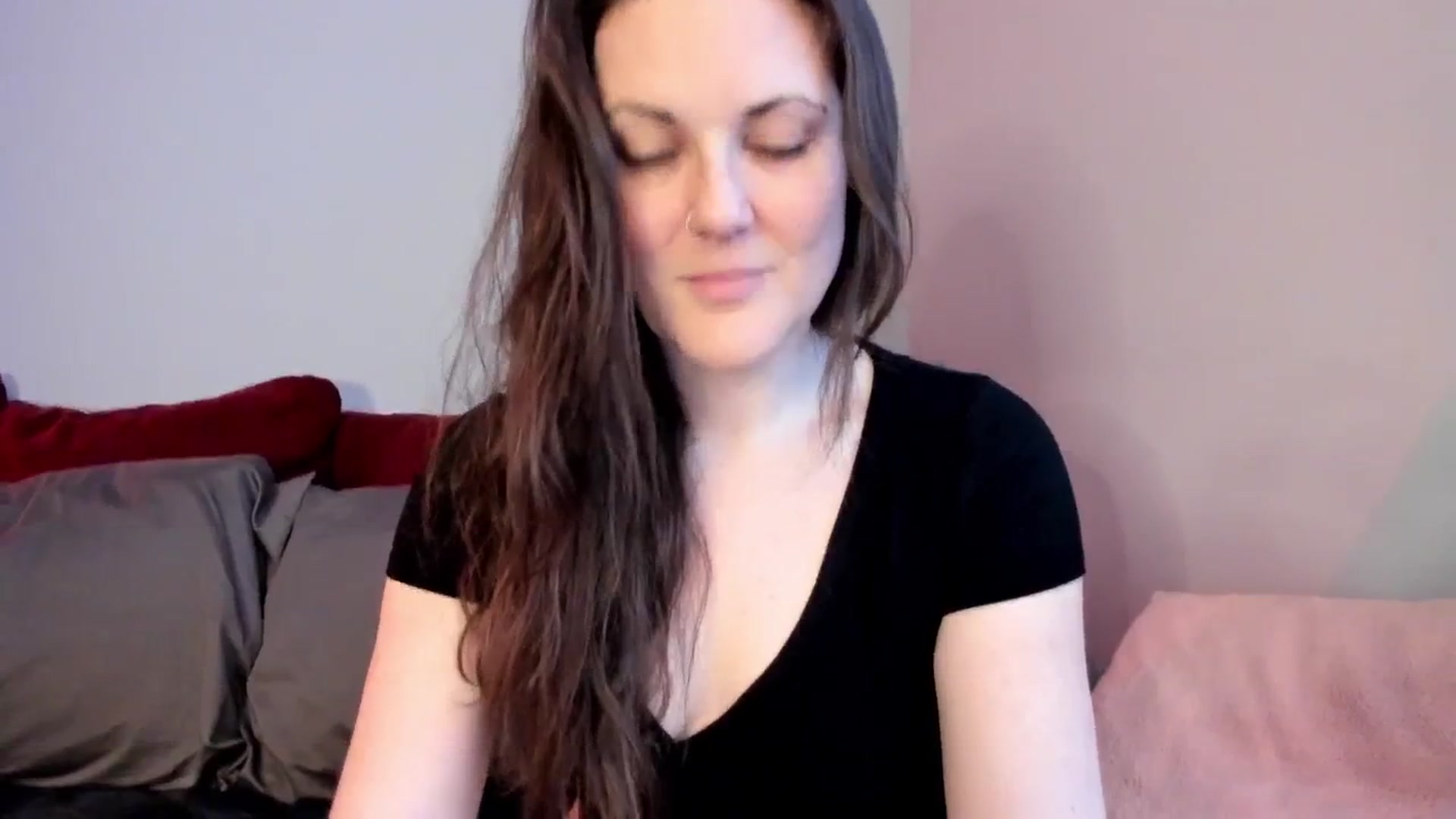 Gallery image thumbnail from MissCherryM's myfreecams stream on, 01/13/2025, 17:35 image 10 of 20