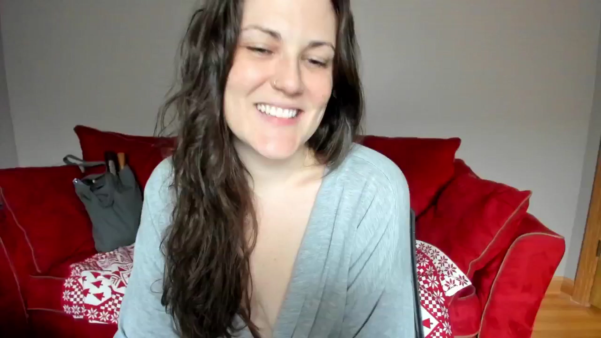 Gallery image thumbnail from MissCherryM's myfreecams stream on, 01/22/2025, 18:33 image 1 of 20