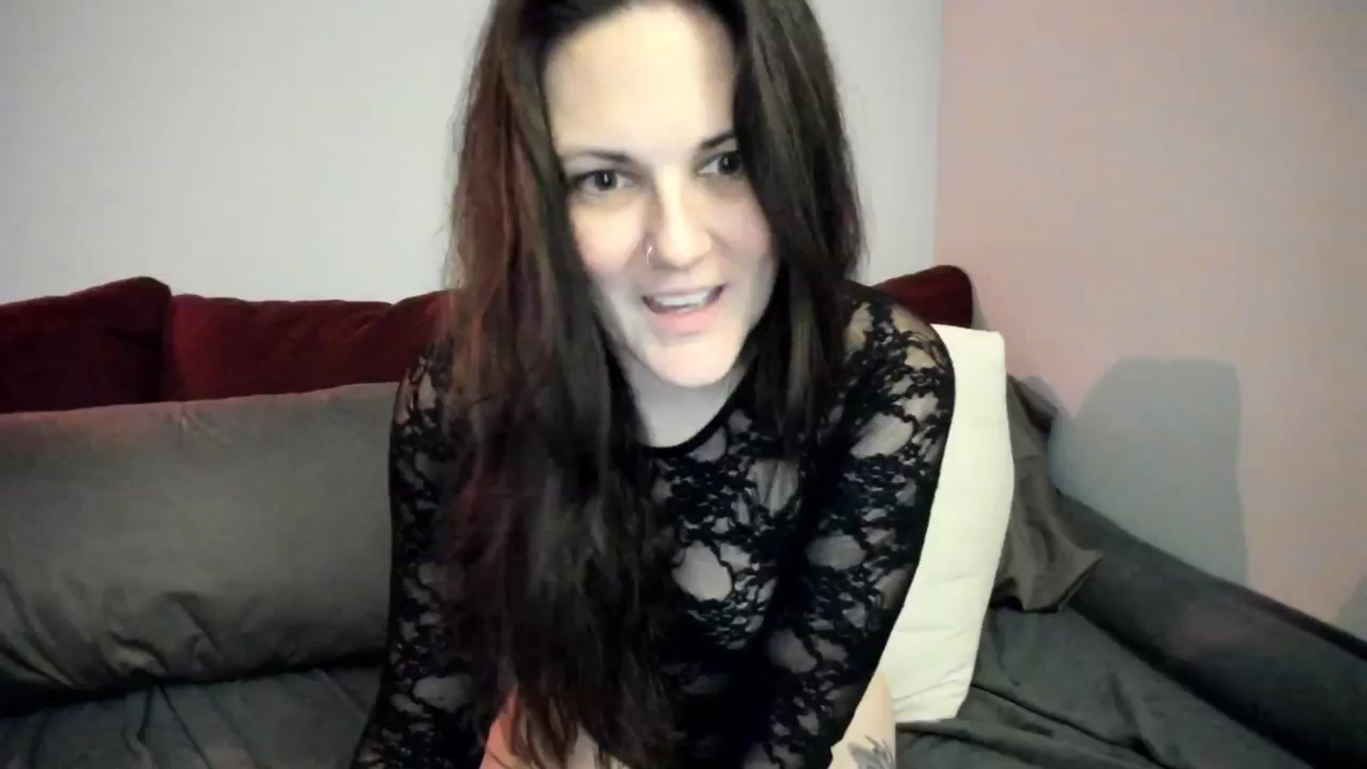 Gallery image thumbnail from MissCherryM's myfreecams stream on, 02/19/2025, 17:20 image 17 of 20