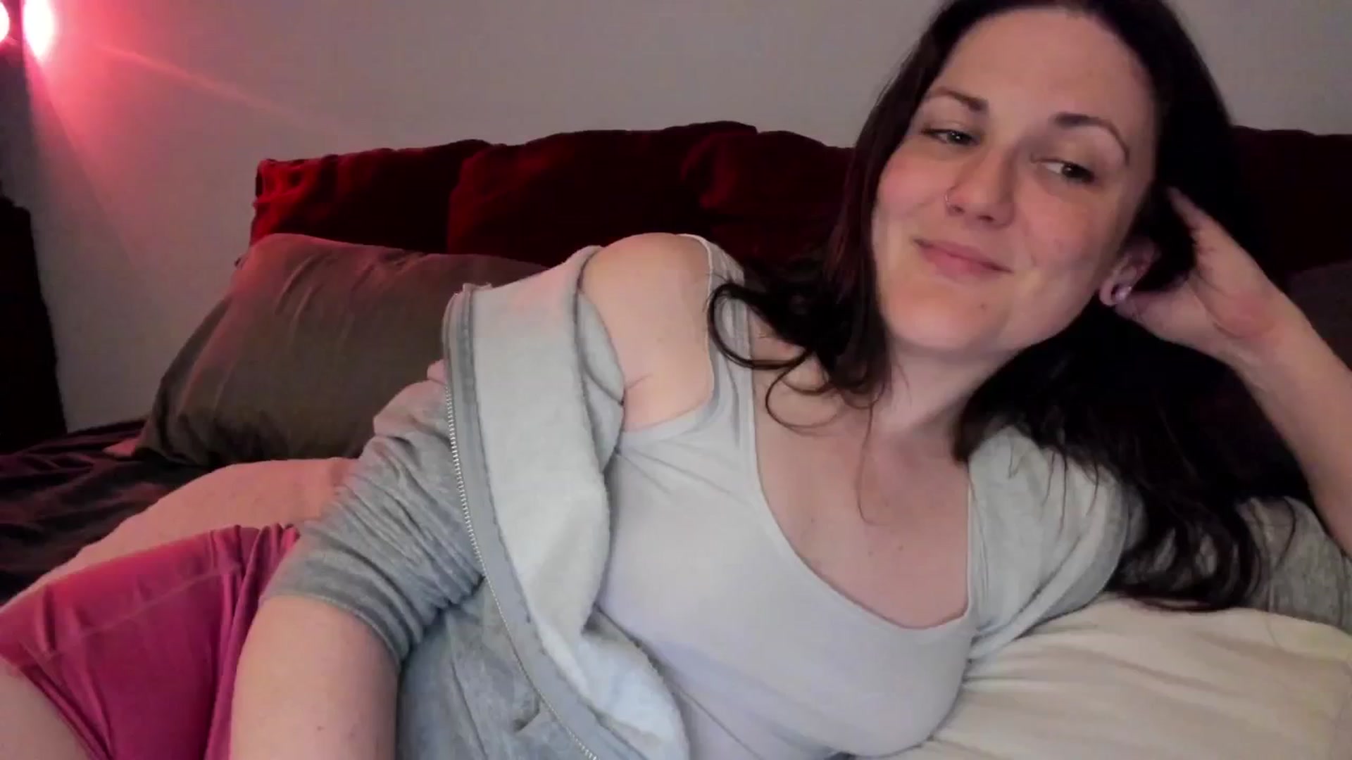 Gallery image thumbnail from MissCherryM's myfreecams stream on, 03/25/2025, 16:59 image 12 of 20