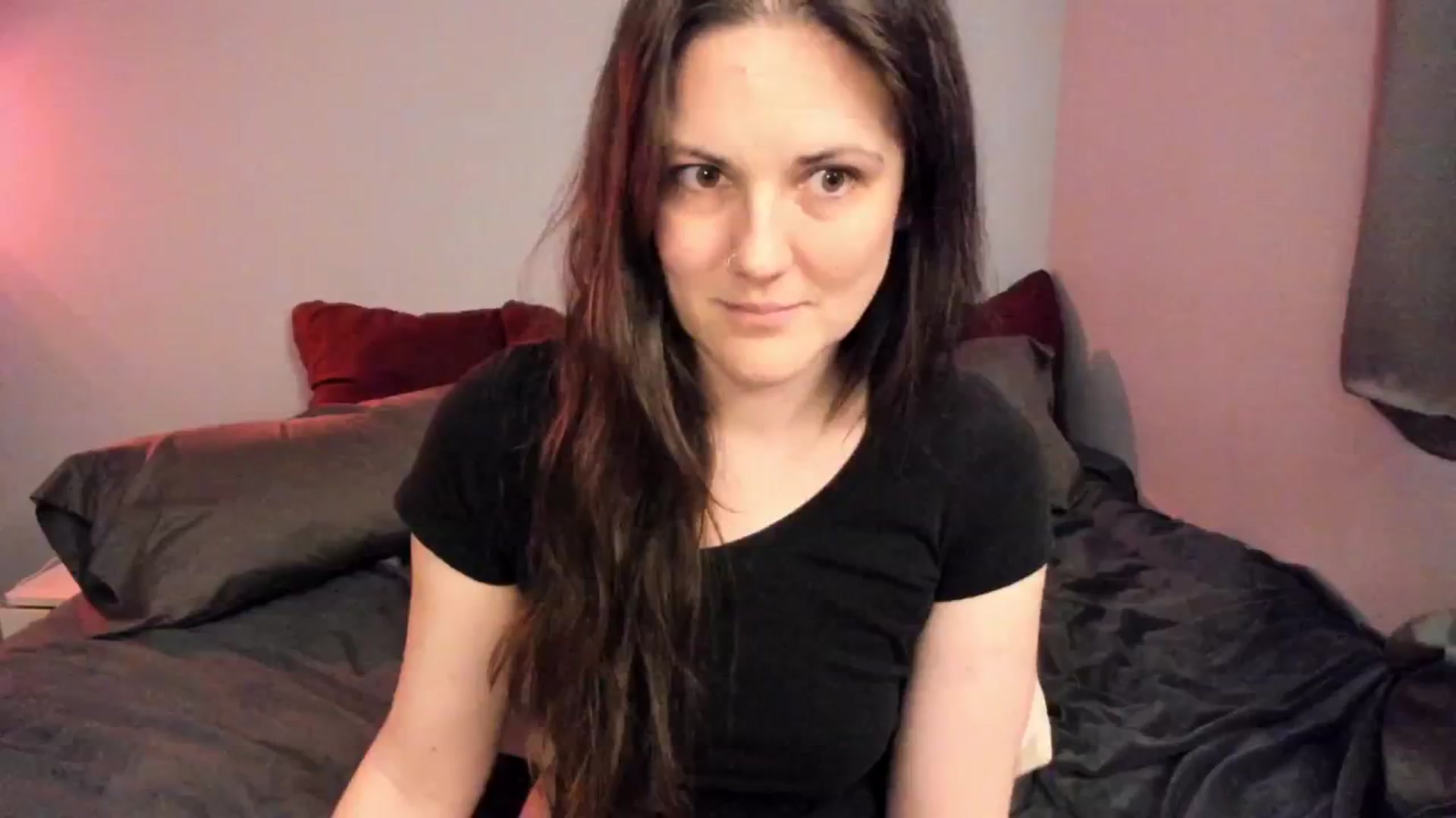 Gallery image thumbnail from MissCherryM's myfreecams stream on, 04/07/2025, 18:38 image 11 of 20