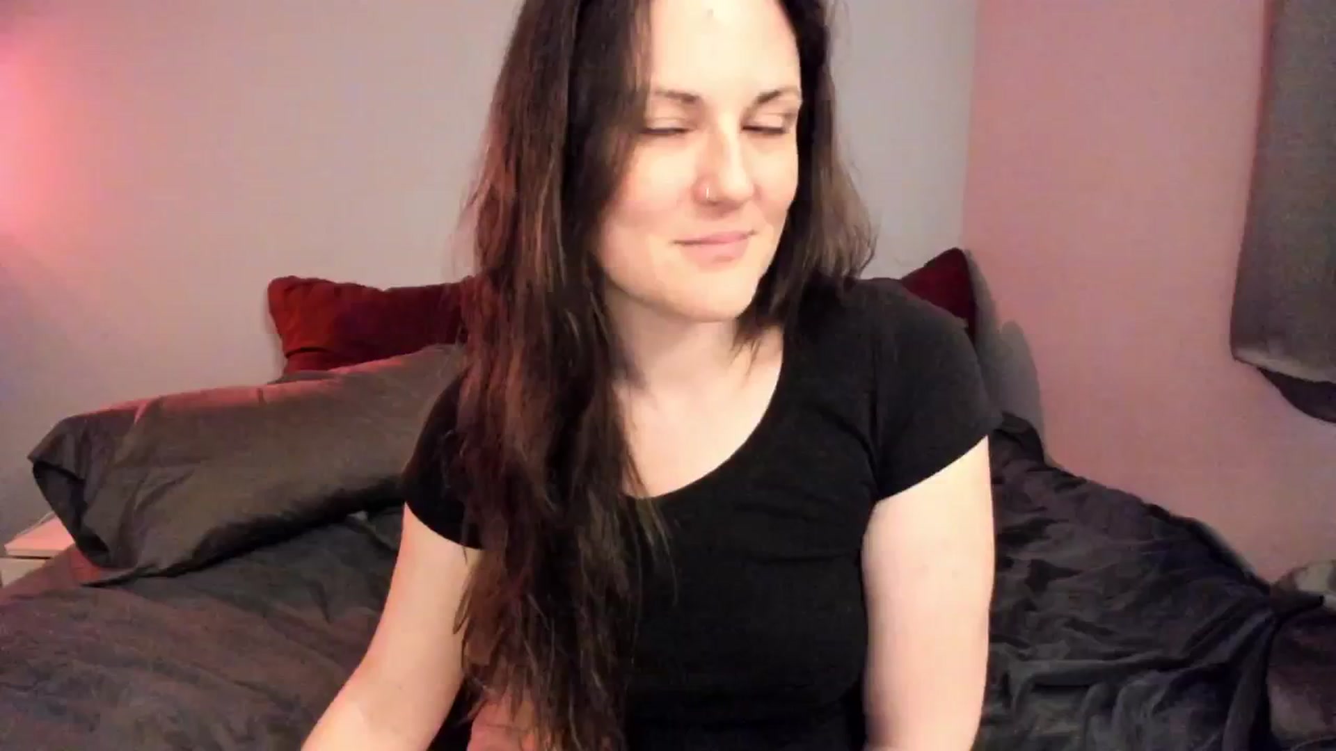 Gallery image thumbnail from MissCherryM's myfreecams stream on, 04/07/2025, 18:38 image 10 of 20