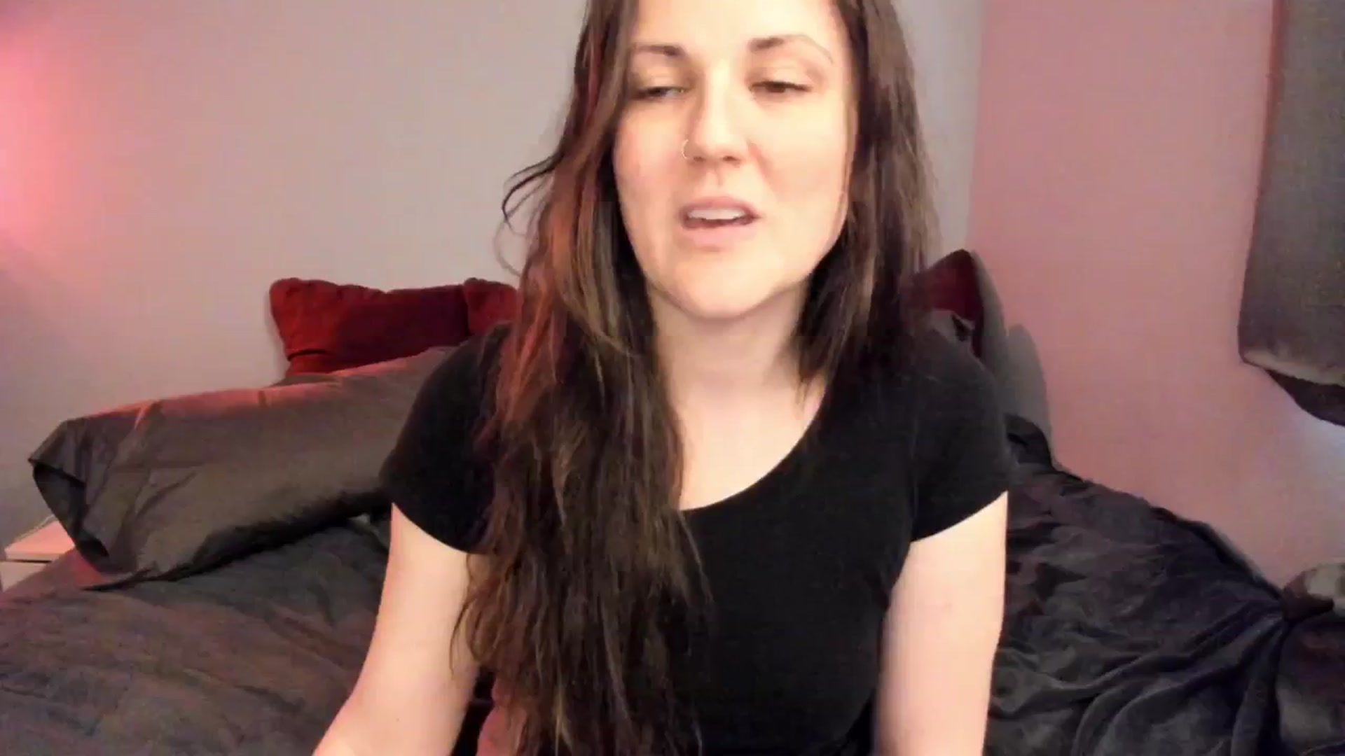 Gallery image thumbnail from MissCherryM's myfreecams stream on, 04/07/2025, 18:38 image 16 of 20