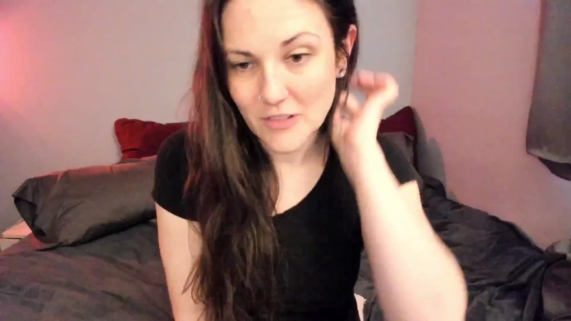 Gallery image thumbnail from MissCherryM's myfreecams stream on, 04/07/2025, 18:38 image 5 of 20