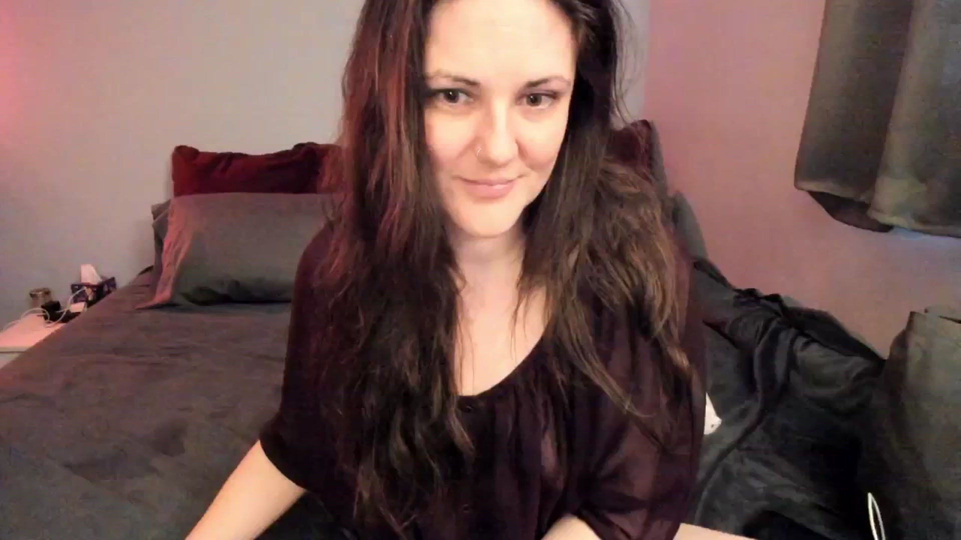 Gallery image thumbnail from MissCherryM's myfreecams stream on, 04/08/2025, 17:00 image 15 of 20