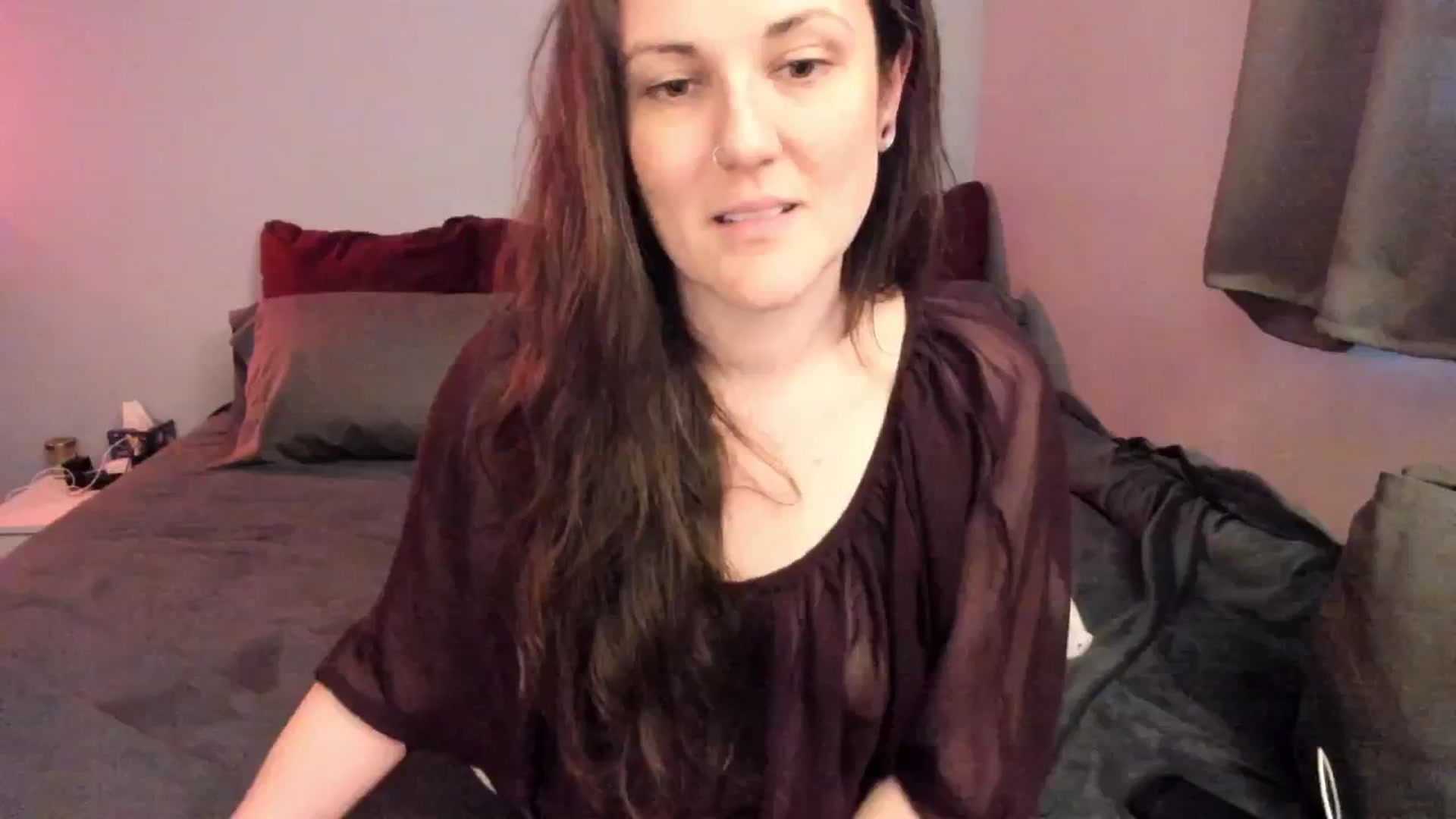 Gallery image thumbnail from MissCherryM's myfreecams stream on, 04/08/2025, 17:00 image 18 of 20