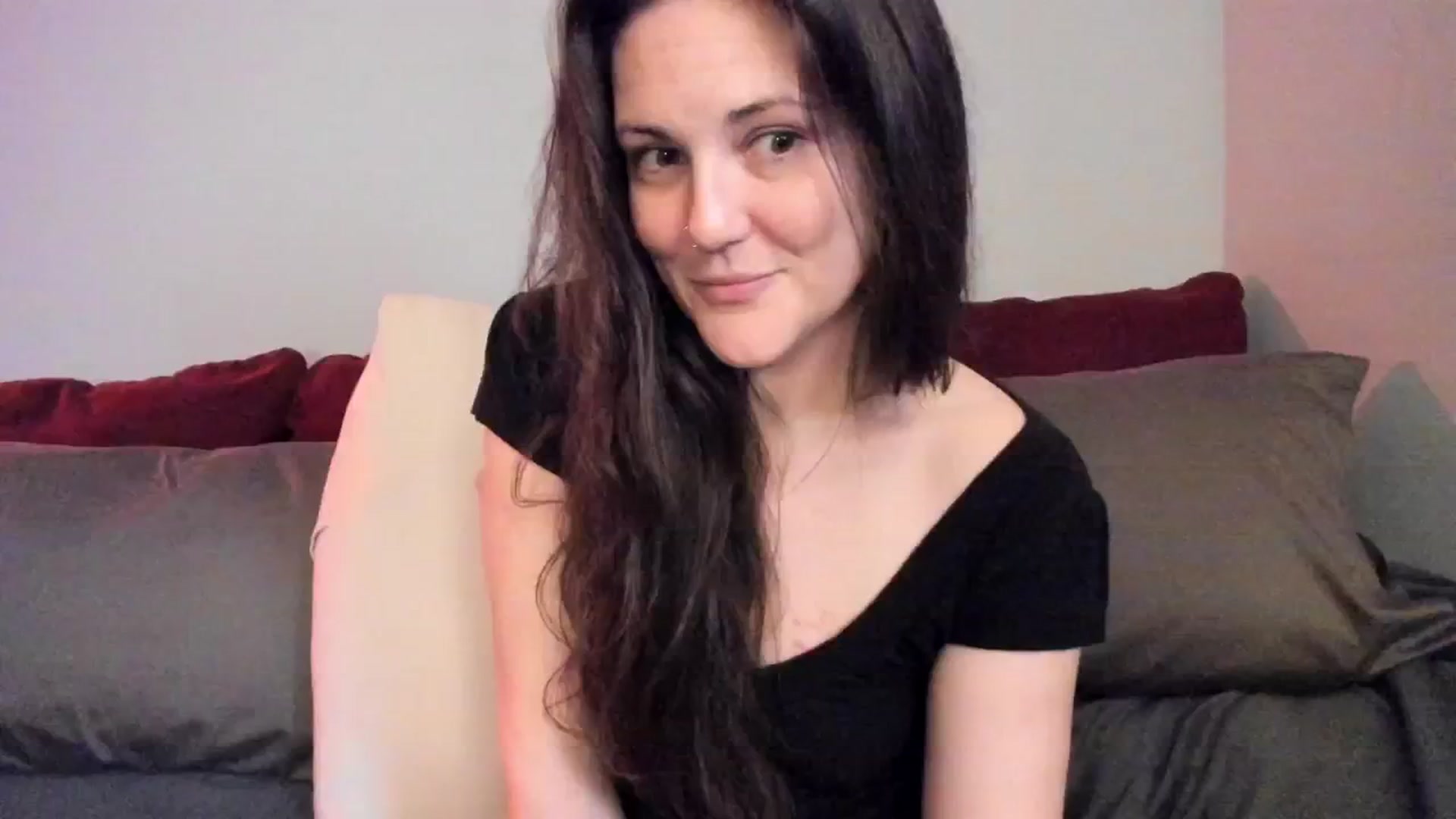 Gallery image thumbnail from MissCherryM's myfreecams stream on, 04/14/2025, 16:47 image 13 of 20