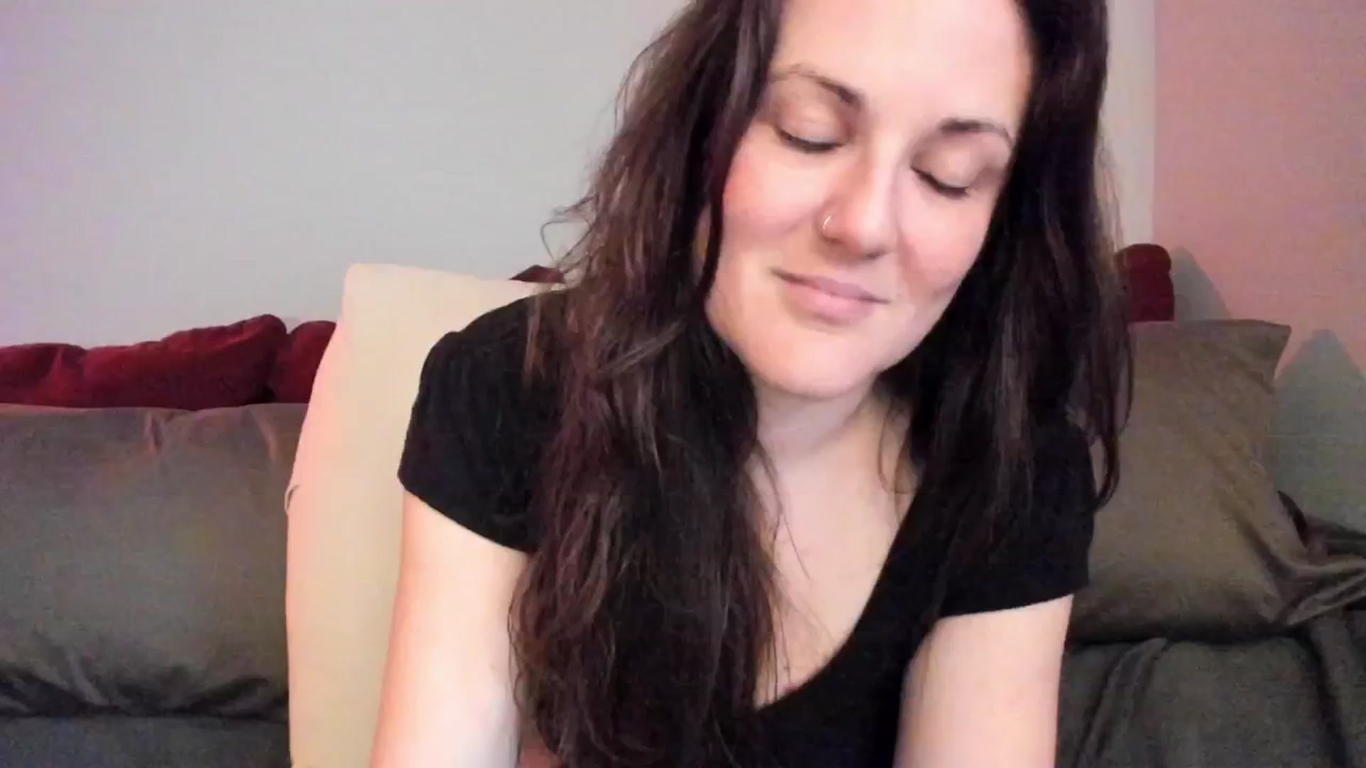 Gallery image thumbnail from MissCherryM's myfreecams stream on, 04/14/2025, 16:47 image 14 of 20