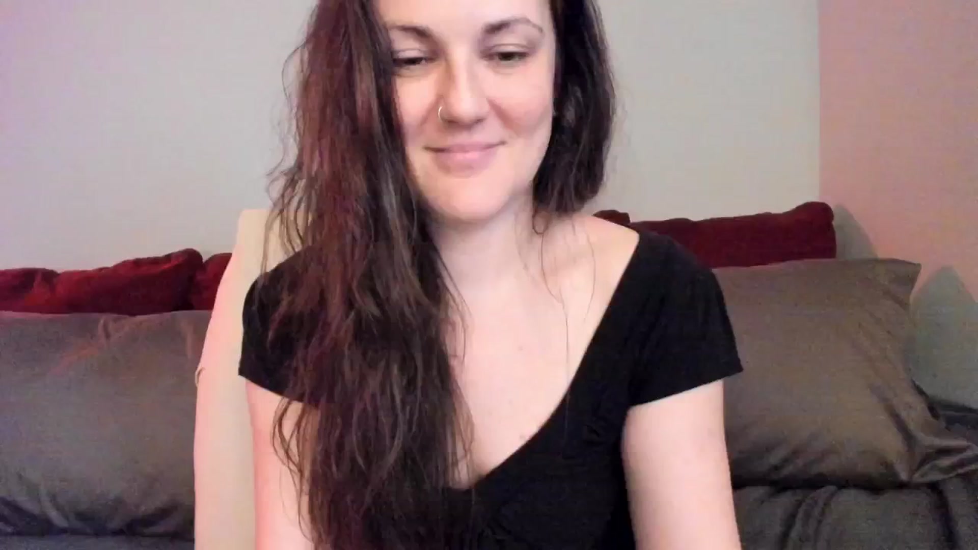 Gallery image thumbnail from MissCherryM's myfreecams stream on, 04/14/2025, 16:47 image 16 of 20