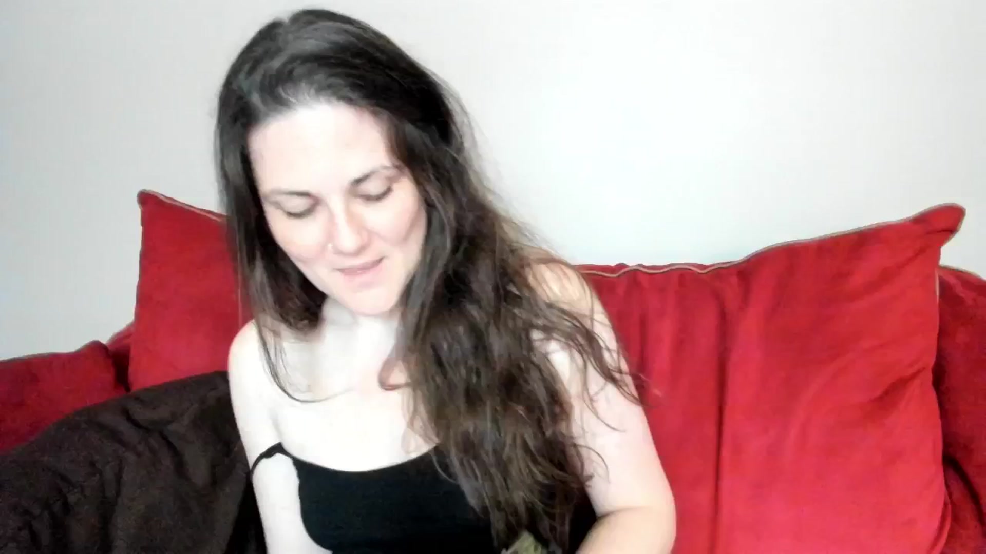 Gallery image thumbnail from MissCherryM's myfreecams stream on, 05/21/2025, 16:28 image 17 of 20