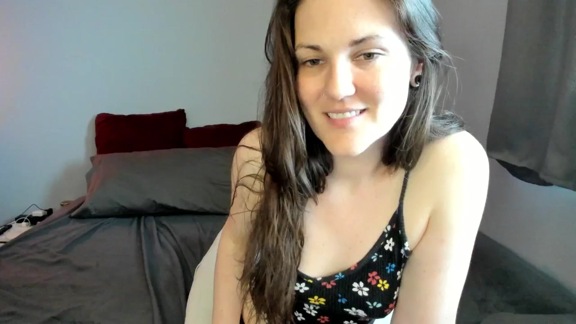 Gallery image thumbnail from MissCherryM's myfreecams stream on, 05/27/2025, 18:43 image 16 of 20