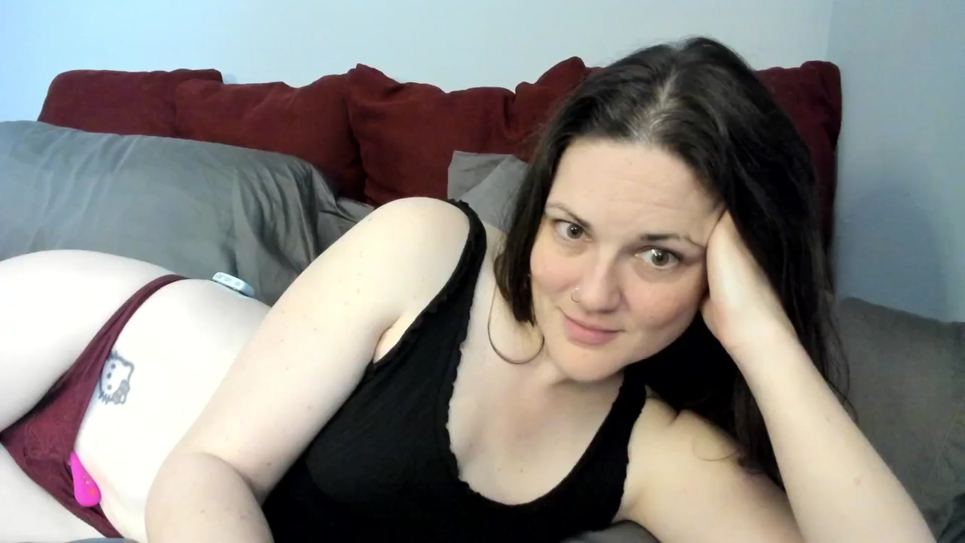 Gallery image thumbnail from MissCherryM's myfreecams stream on, 05/28/2025, 16:38 image 3 of 20